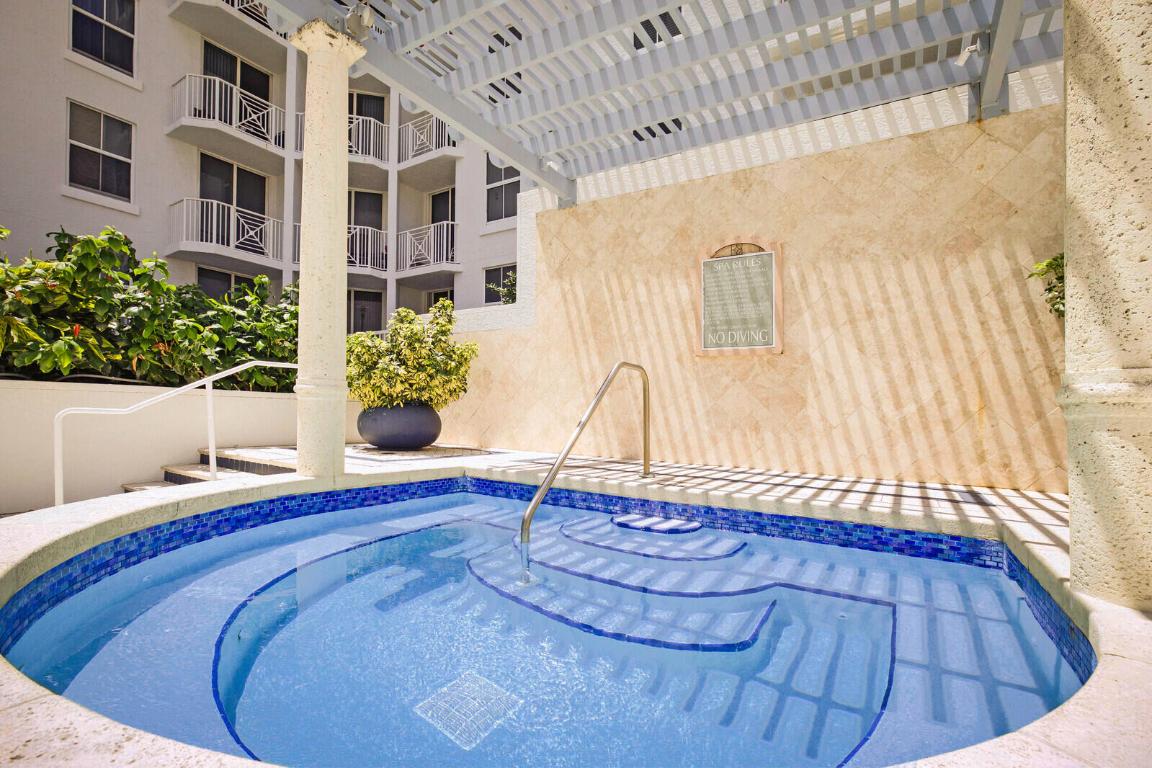 255 Evernia 1115 Street 1115