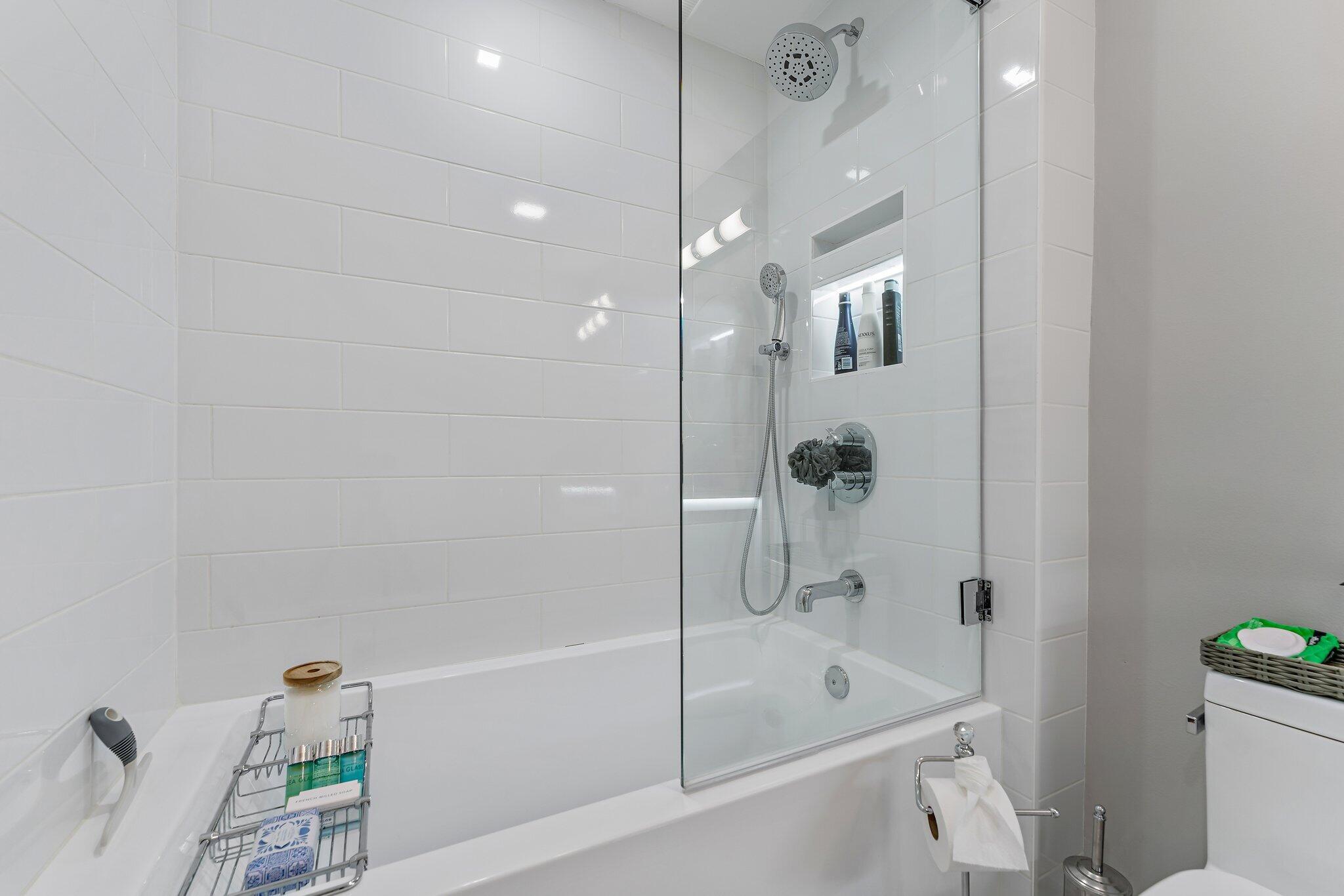 255 Evernia 1115 Street 1115