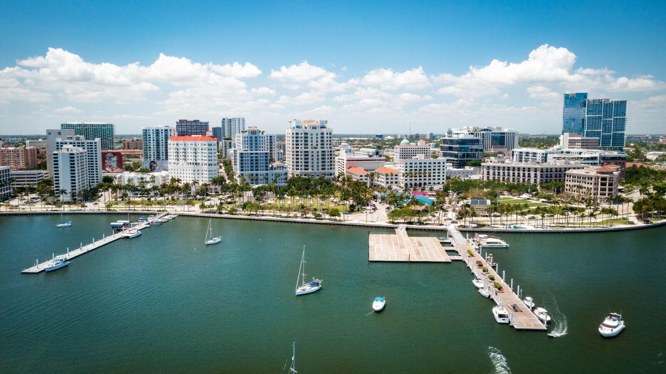 255 Evernia 1115 Street 1115