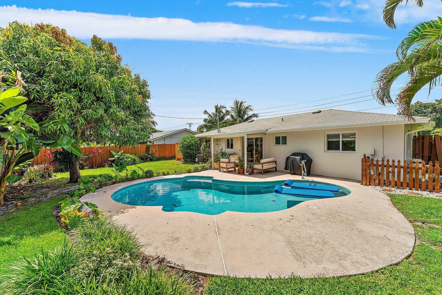 12 Pineview Road