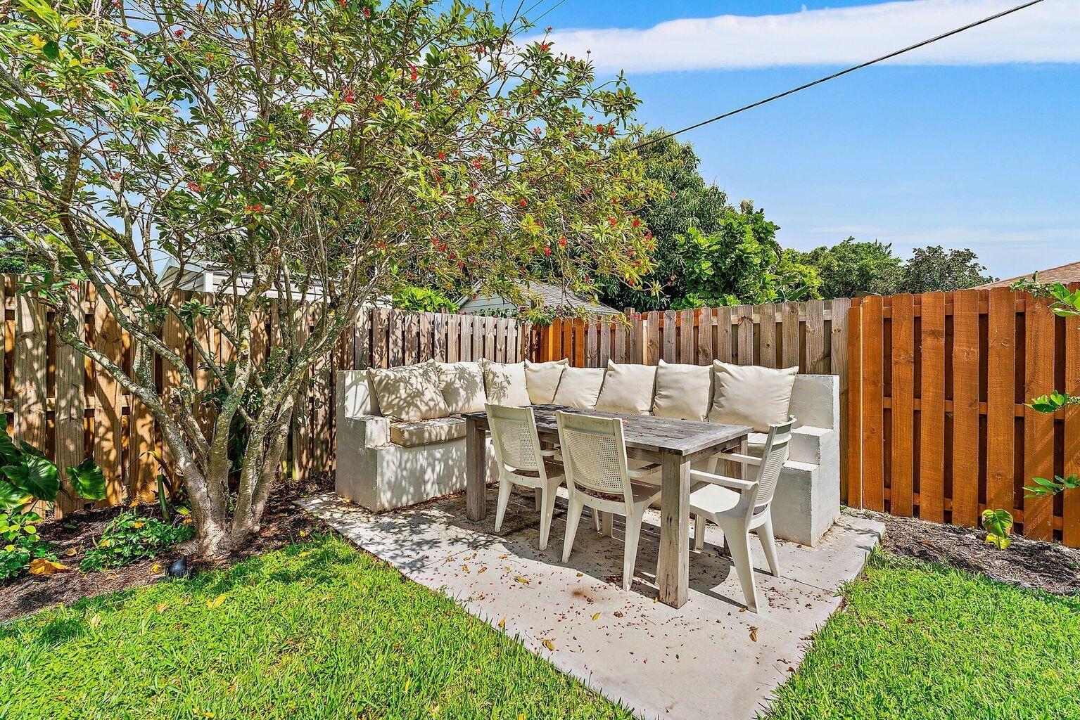 12 Pineview Road