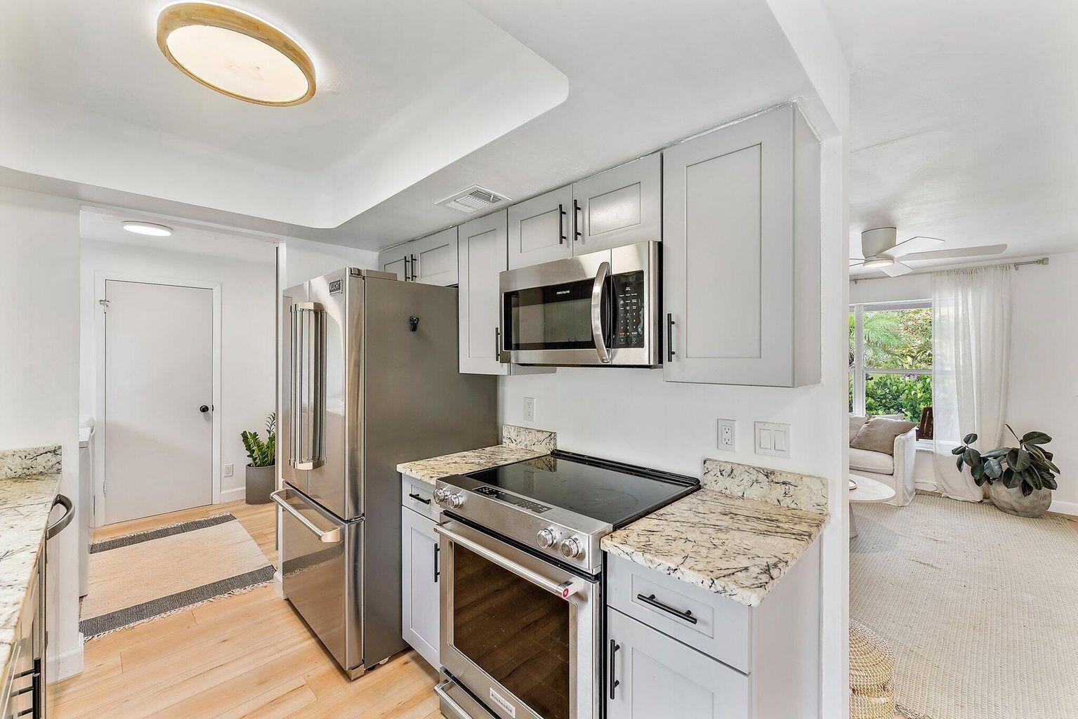 12 Pineview Road