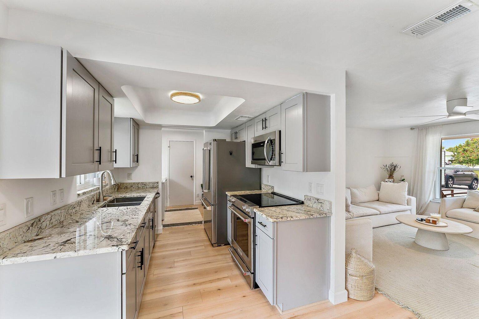 12 Pineview Road