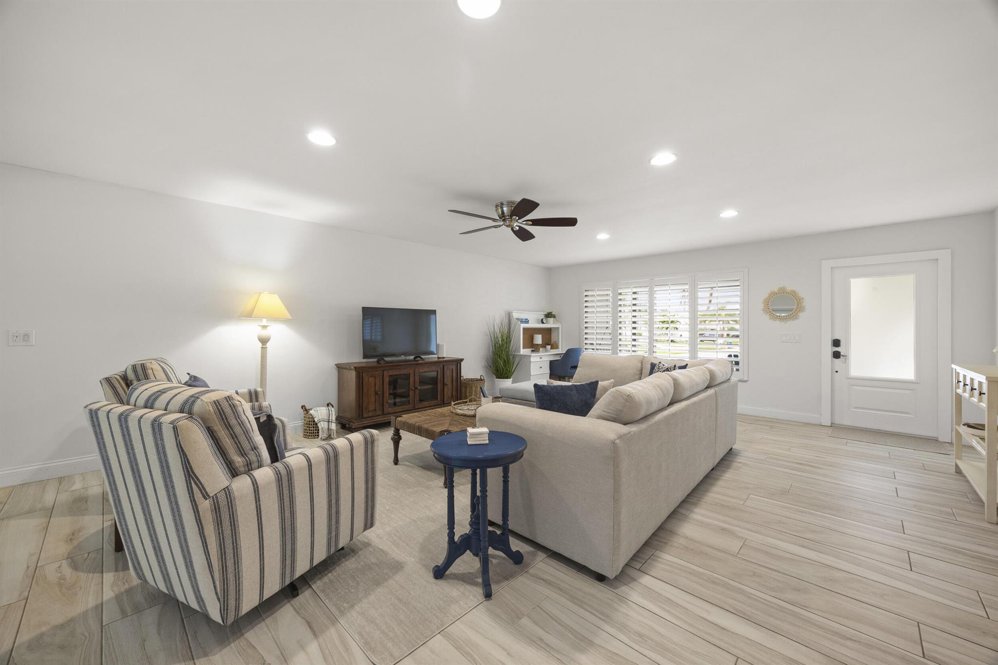 52 Pinehill Trail E