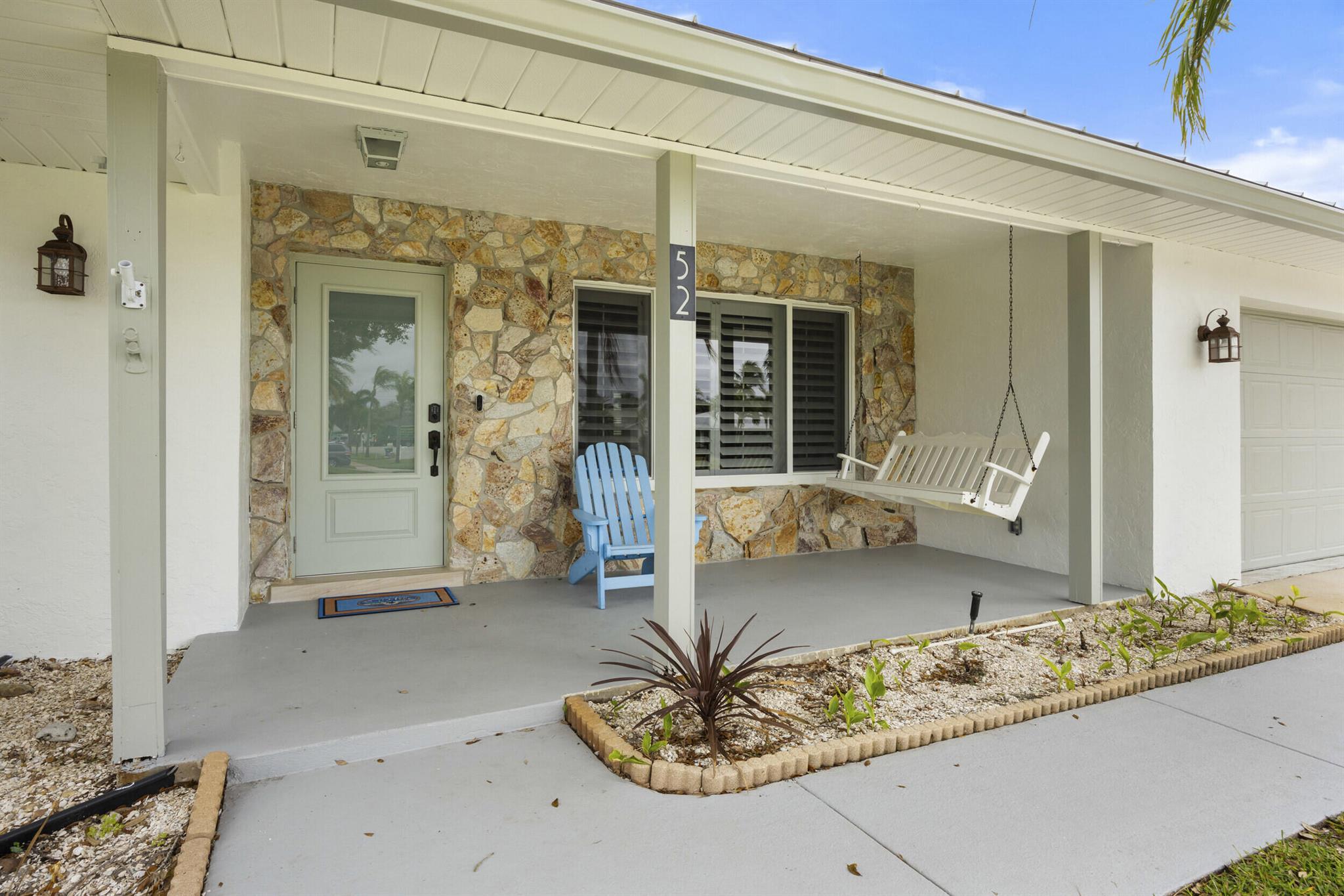 52 Pinehill Trail E