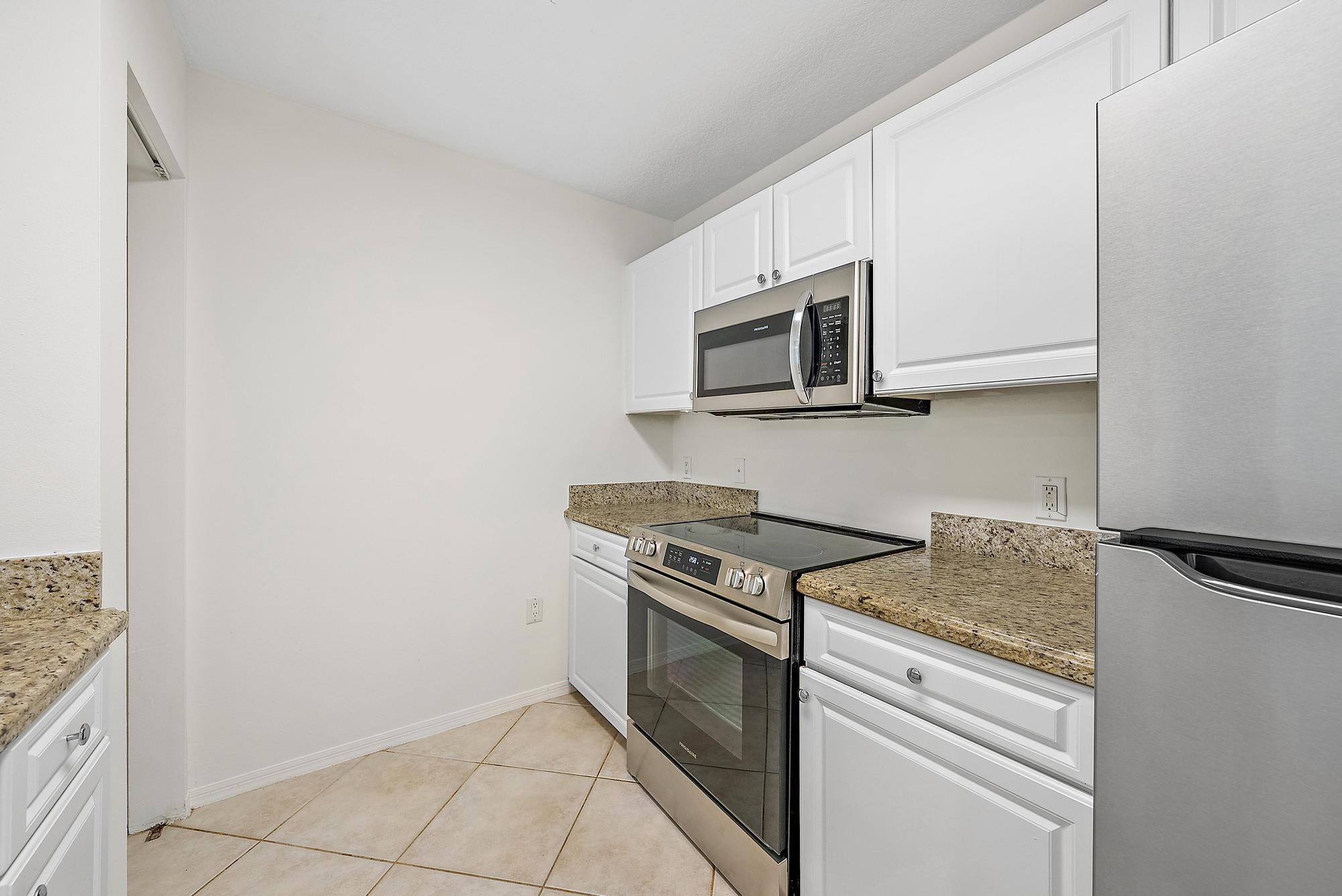 1209 Main Street 304