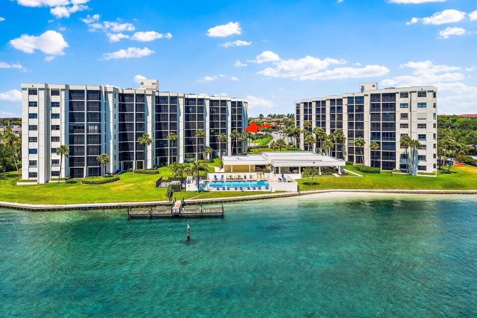 19800 Sandpointe Bay Drive 407