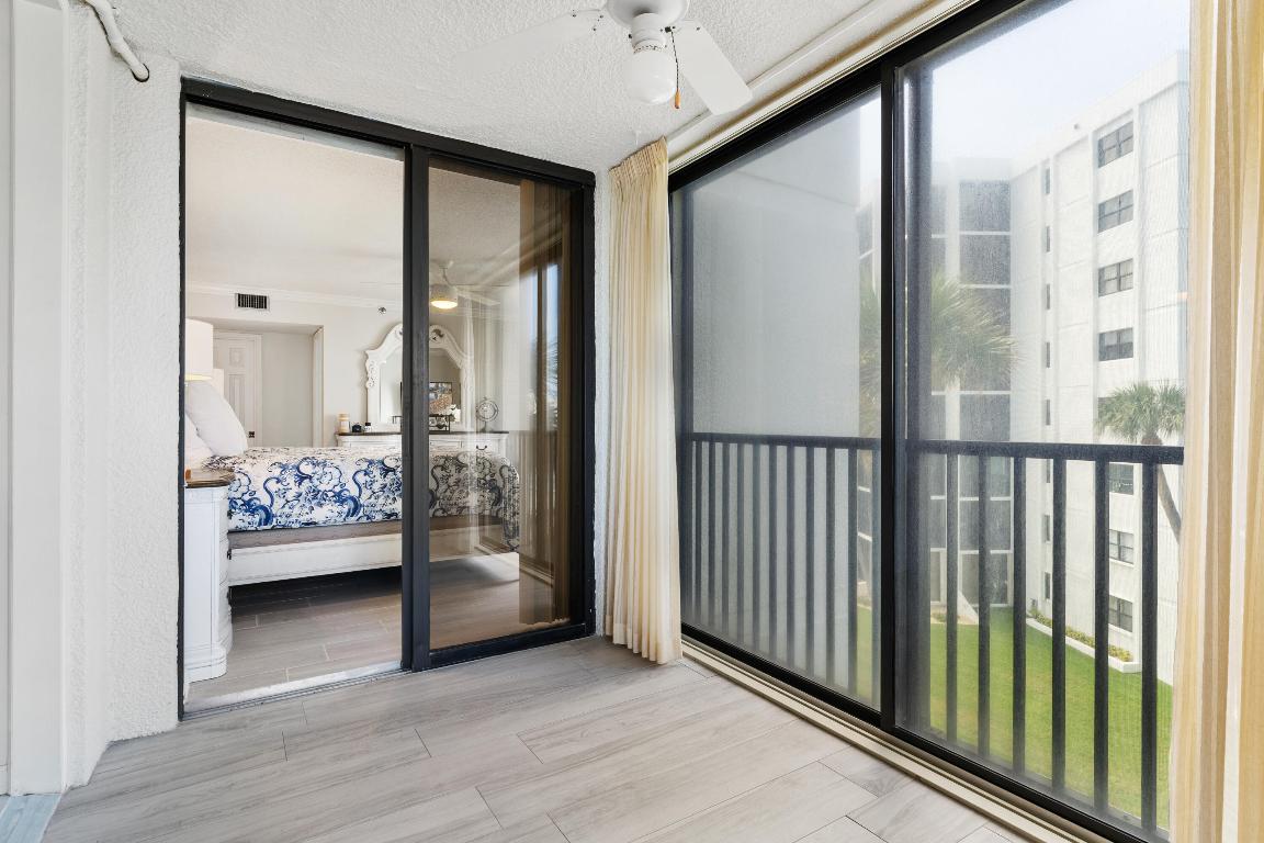 19800 Sandpointe Bay Drive 407