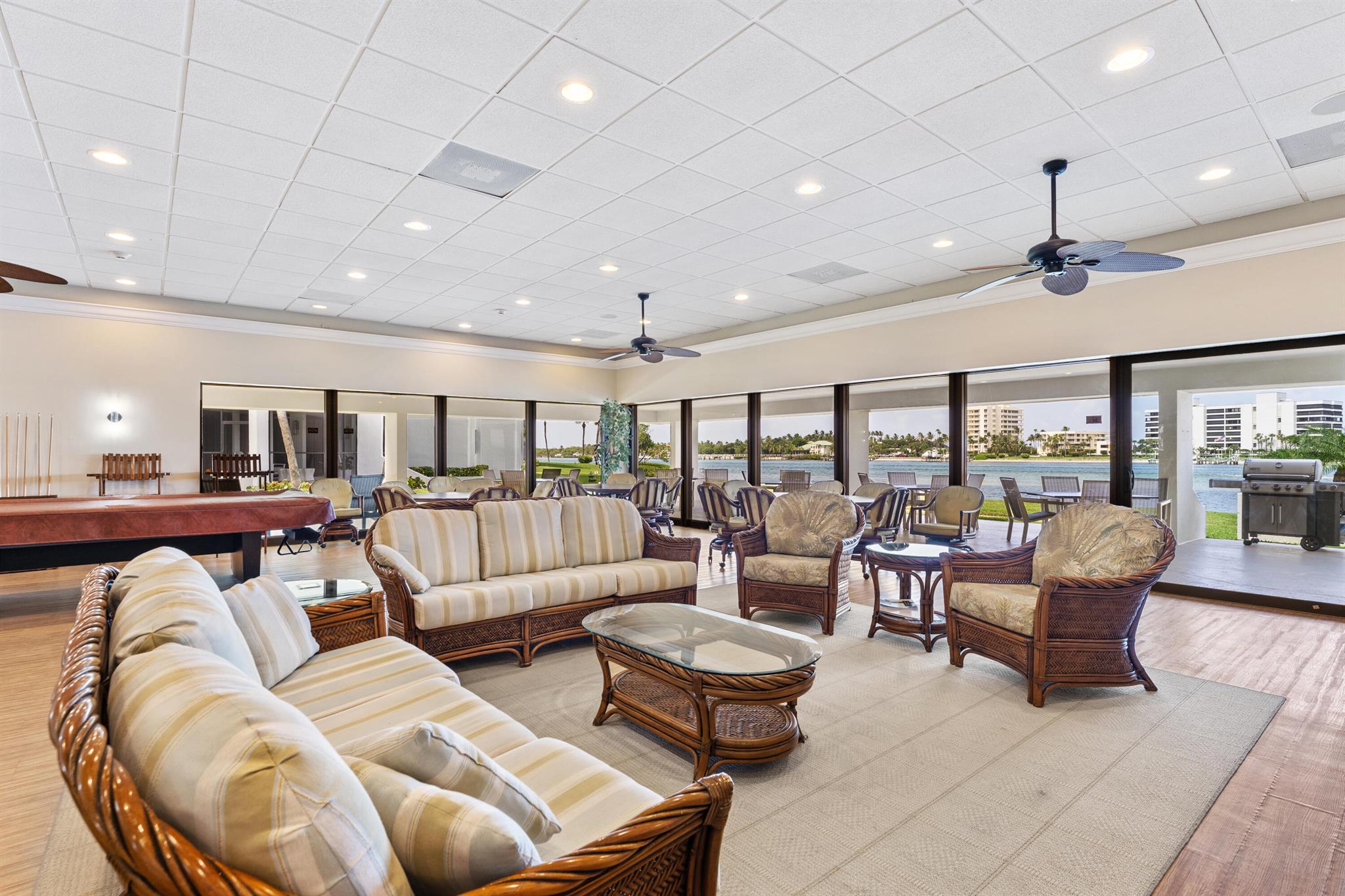 19800 Sandpointe Bay Drive 407