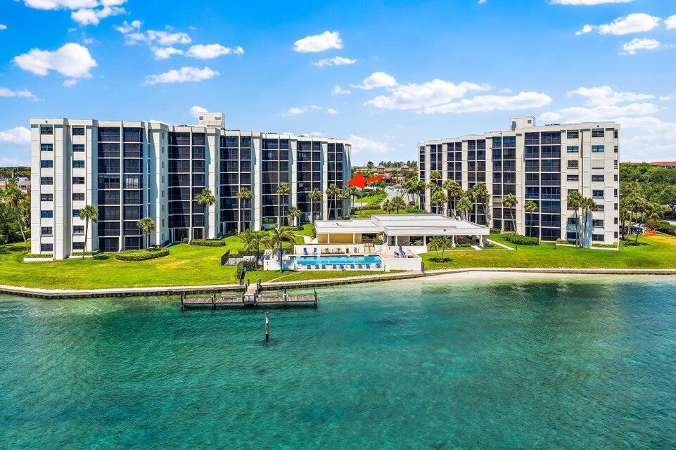 19800 Sandpointe Bay Drive 407