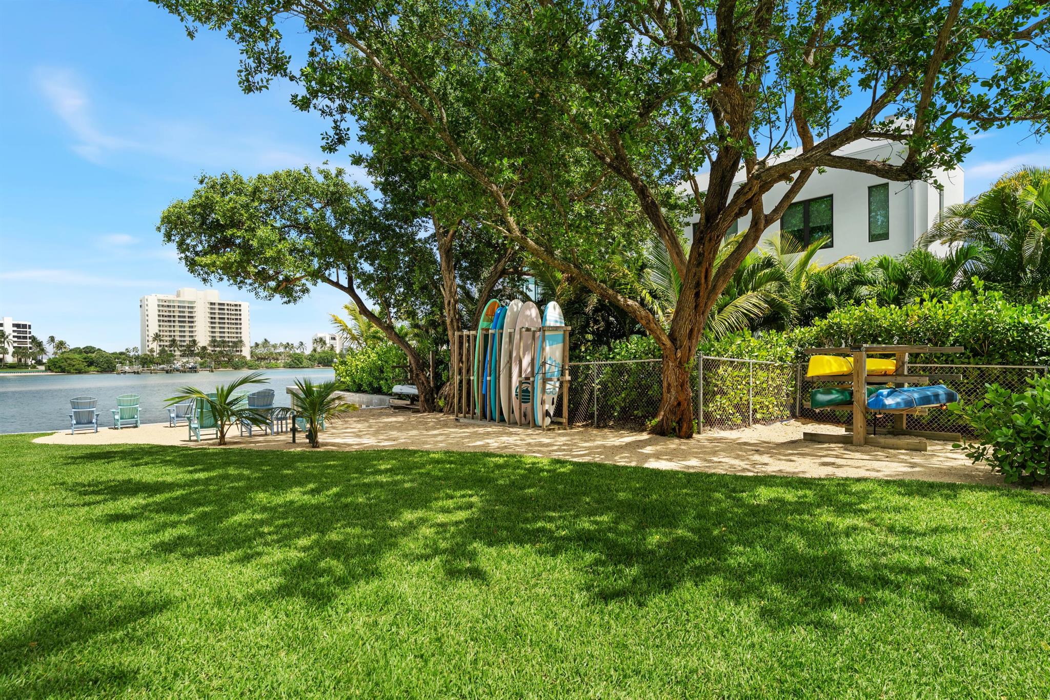 19800 Sandpointe Bay Drive 407