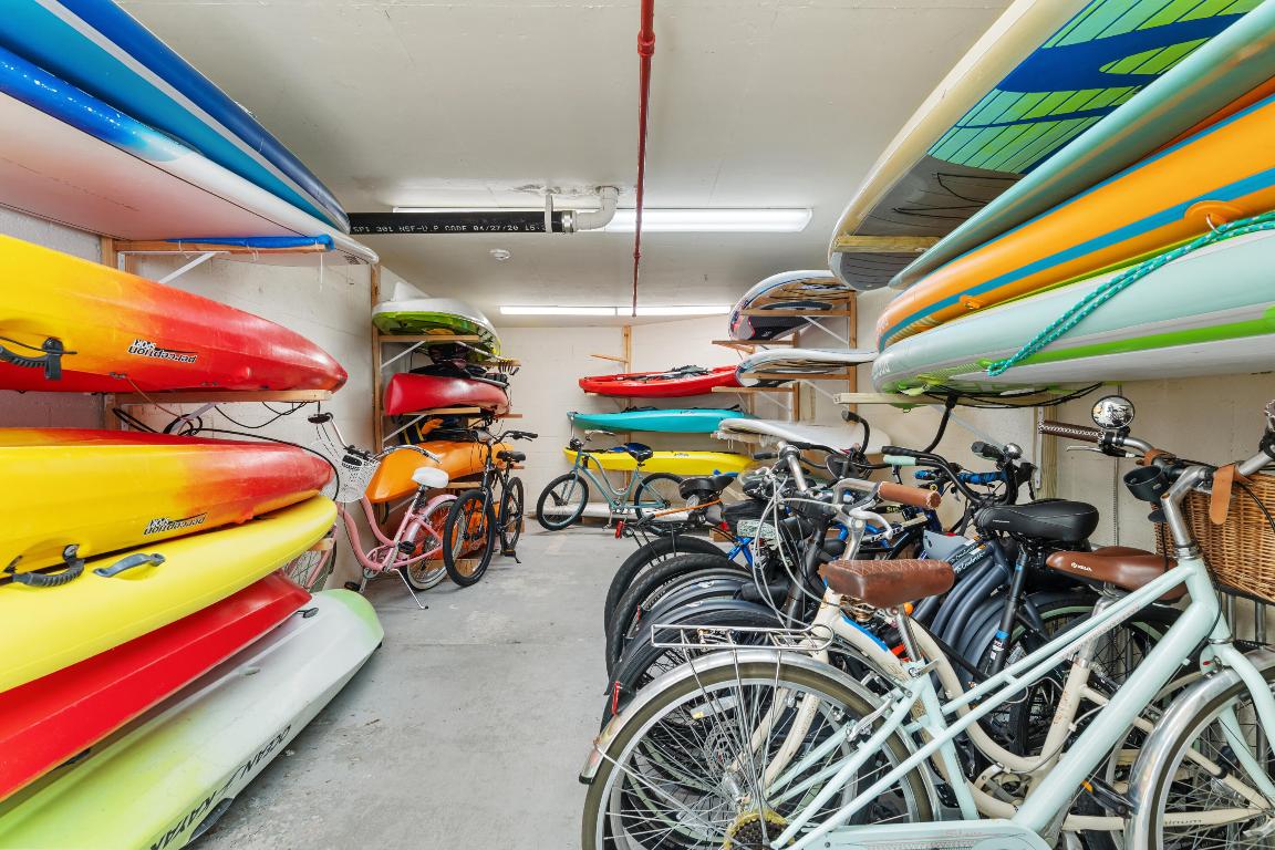 19800 Sandpointe Bay Drive 407