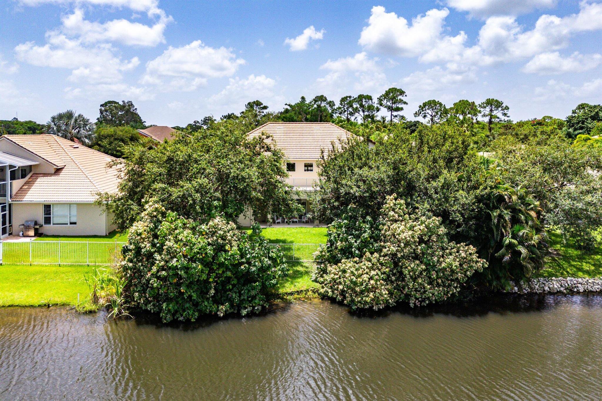2189 SW Panther Trace