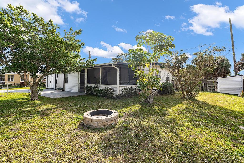 7818 SE Arrance Street