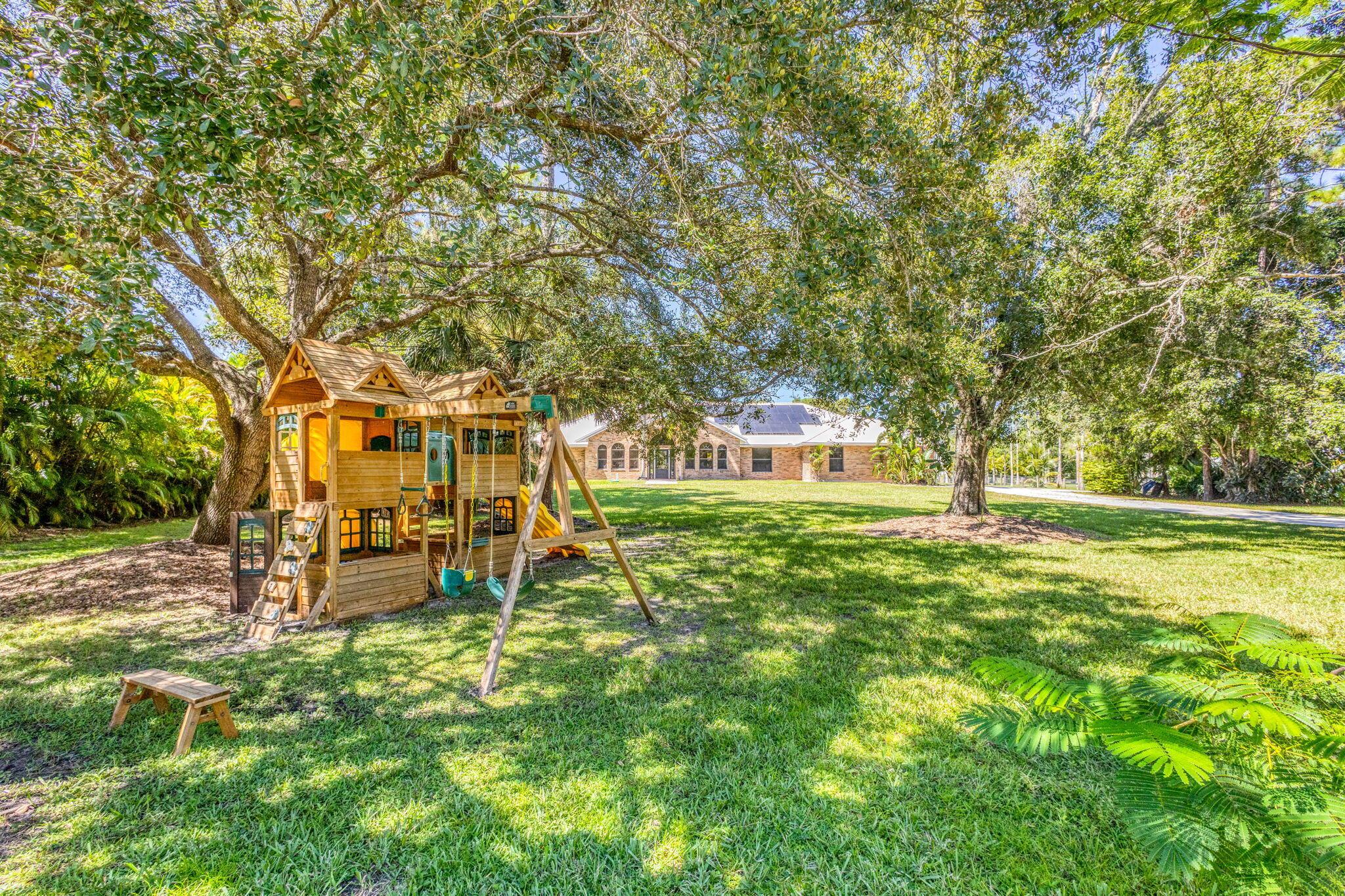 10139 157th Street N