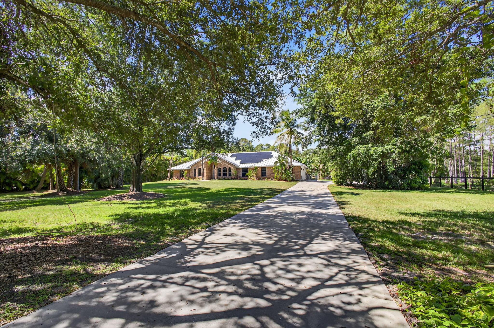 10139 157th Street N