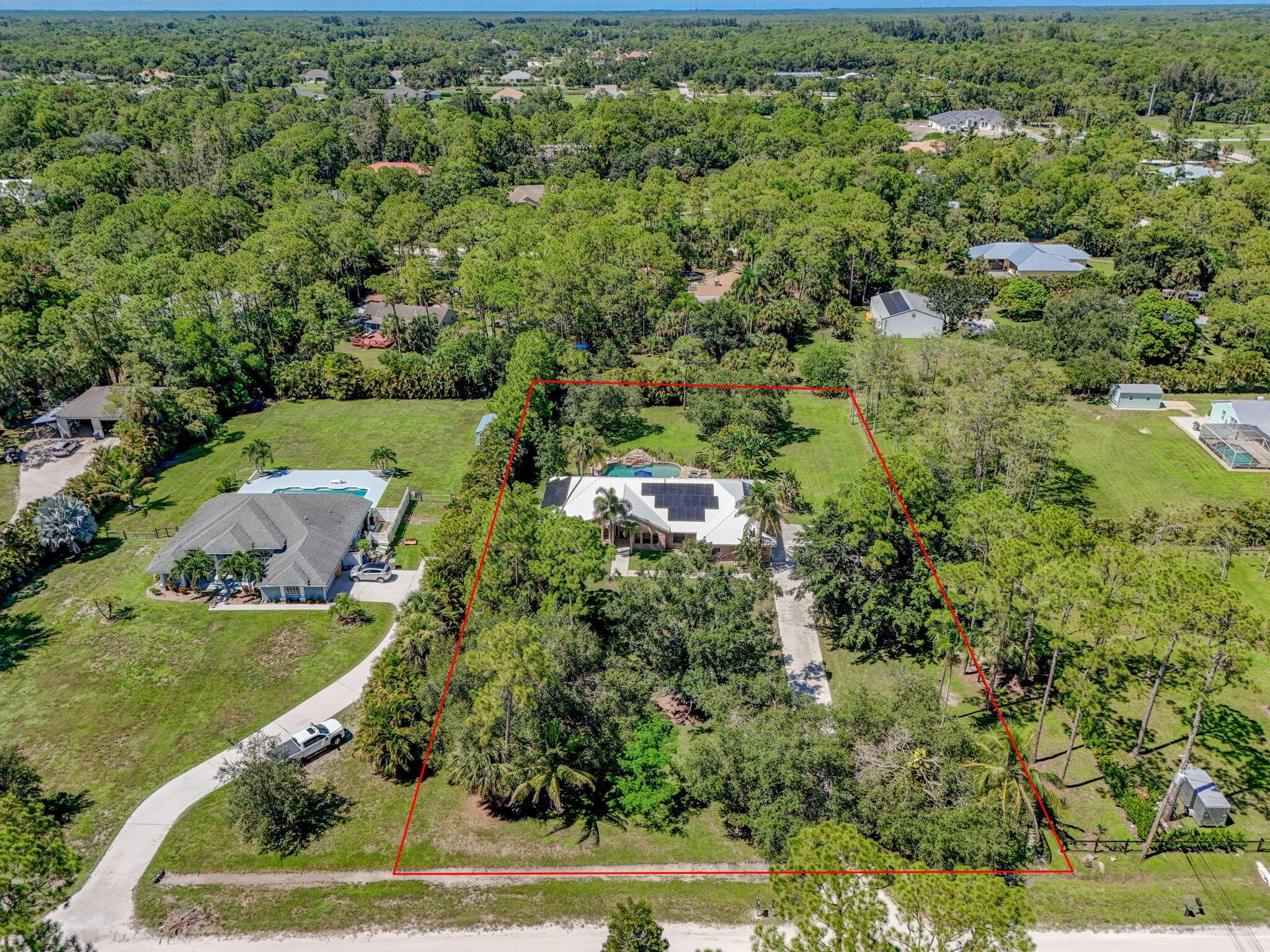 10139 157th Street N