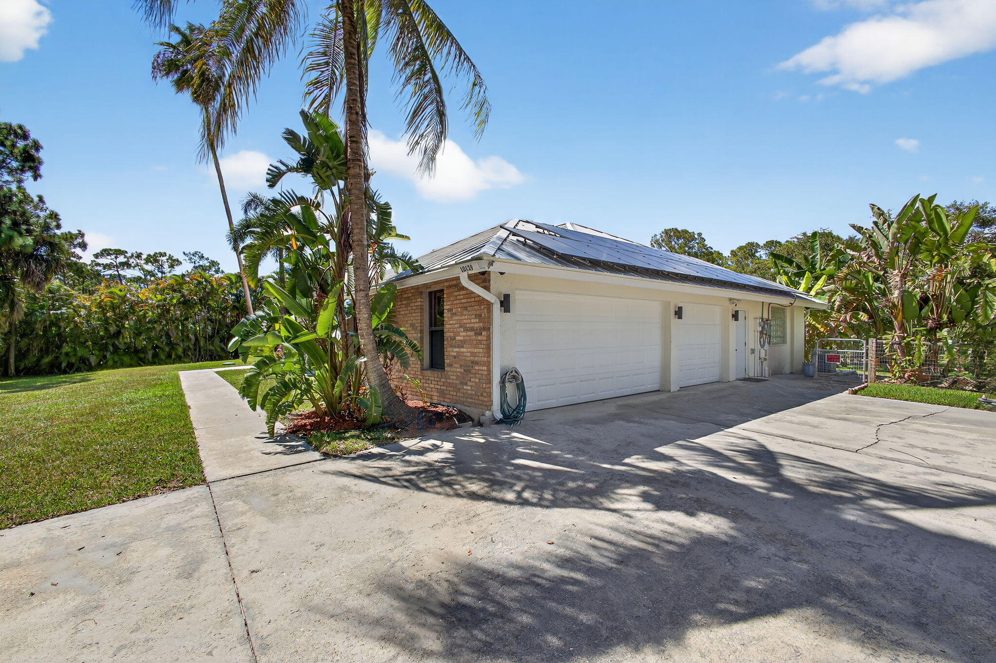 10139 157th Street N