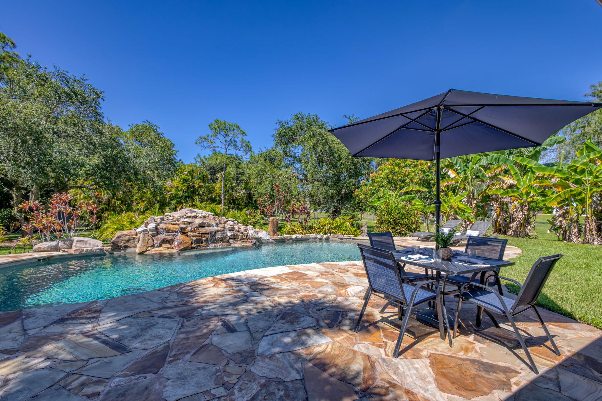 10139 157th Street N