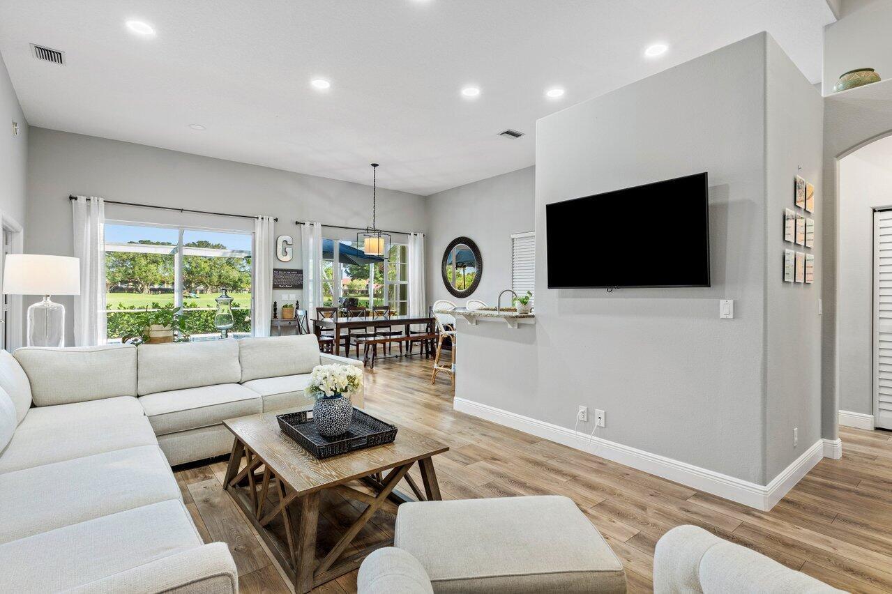 117 Monterey Pointe Drive
