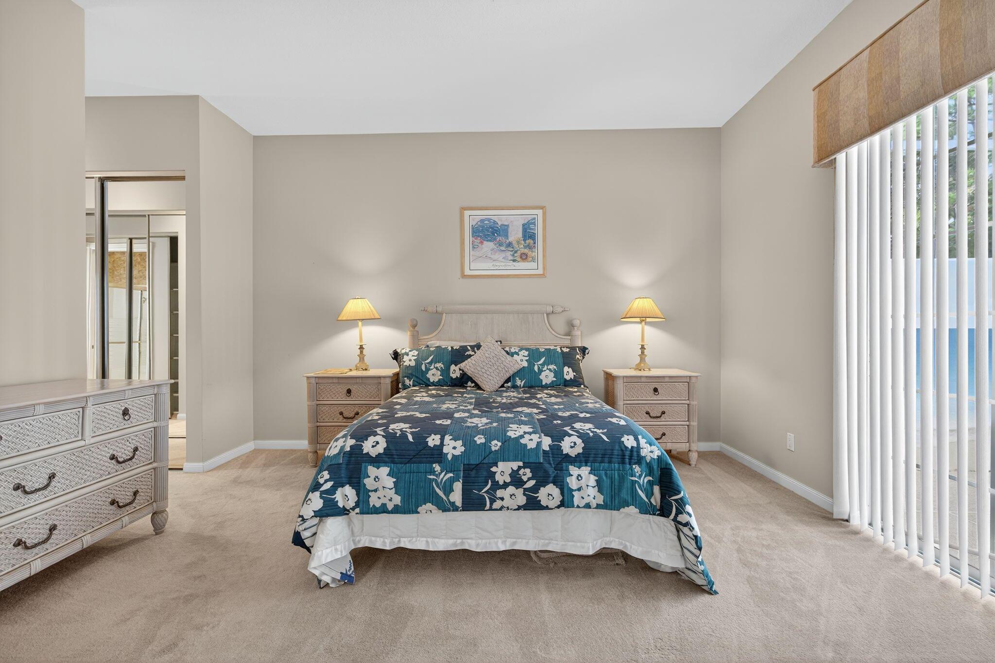 7880 SE Paurotis Lane