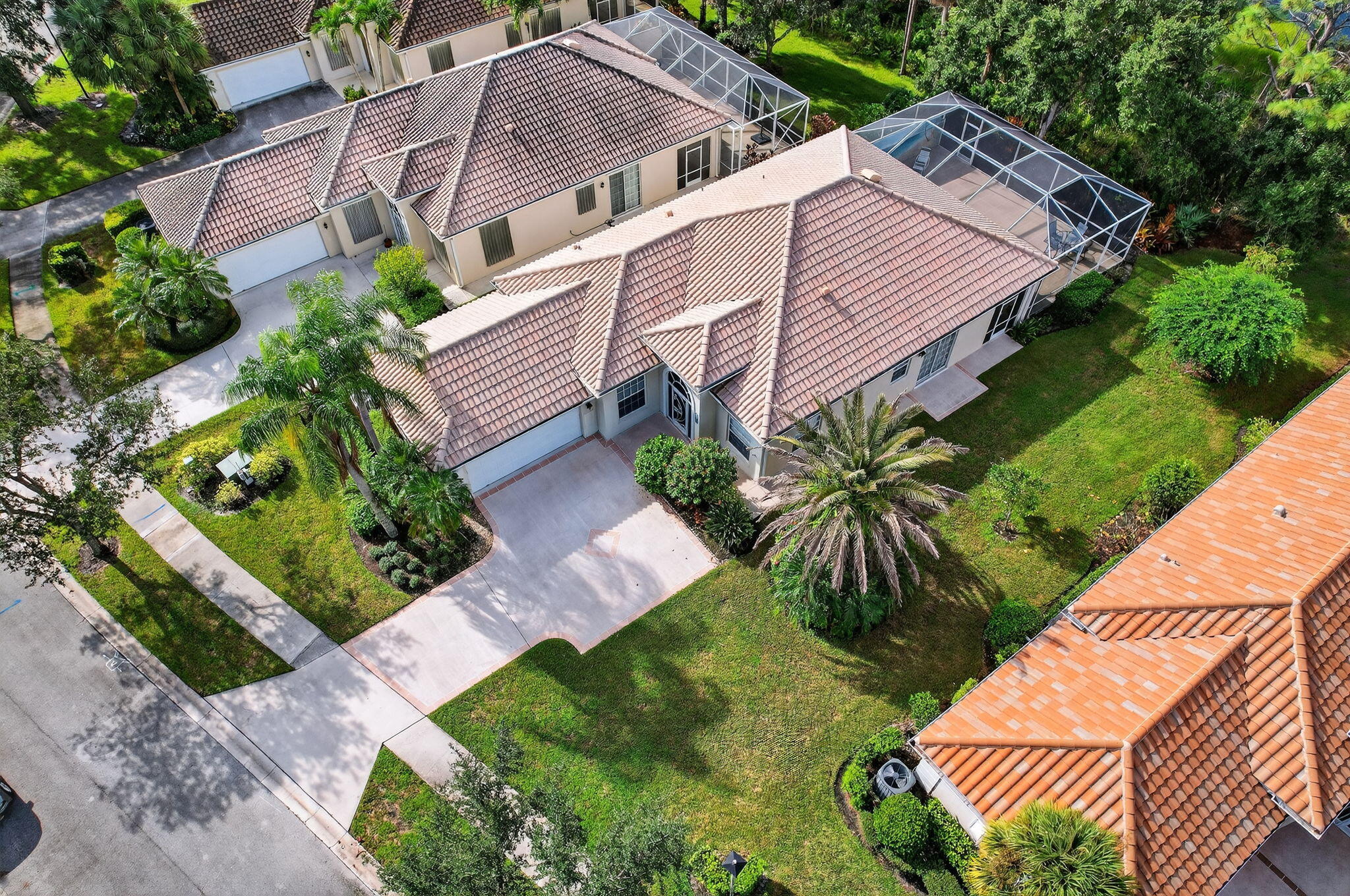 7880 SE Paurotis Lane