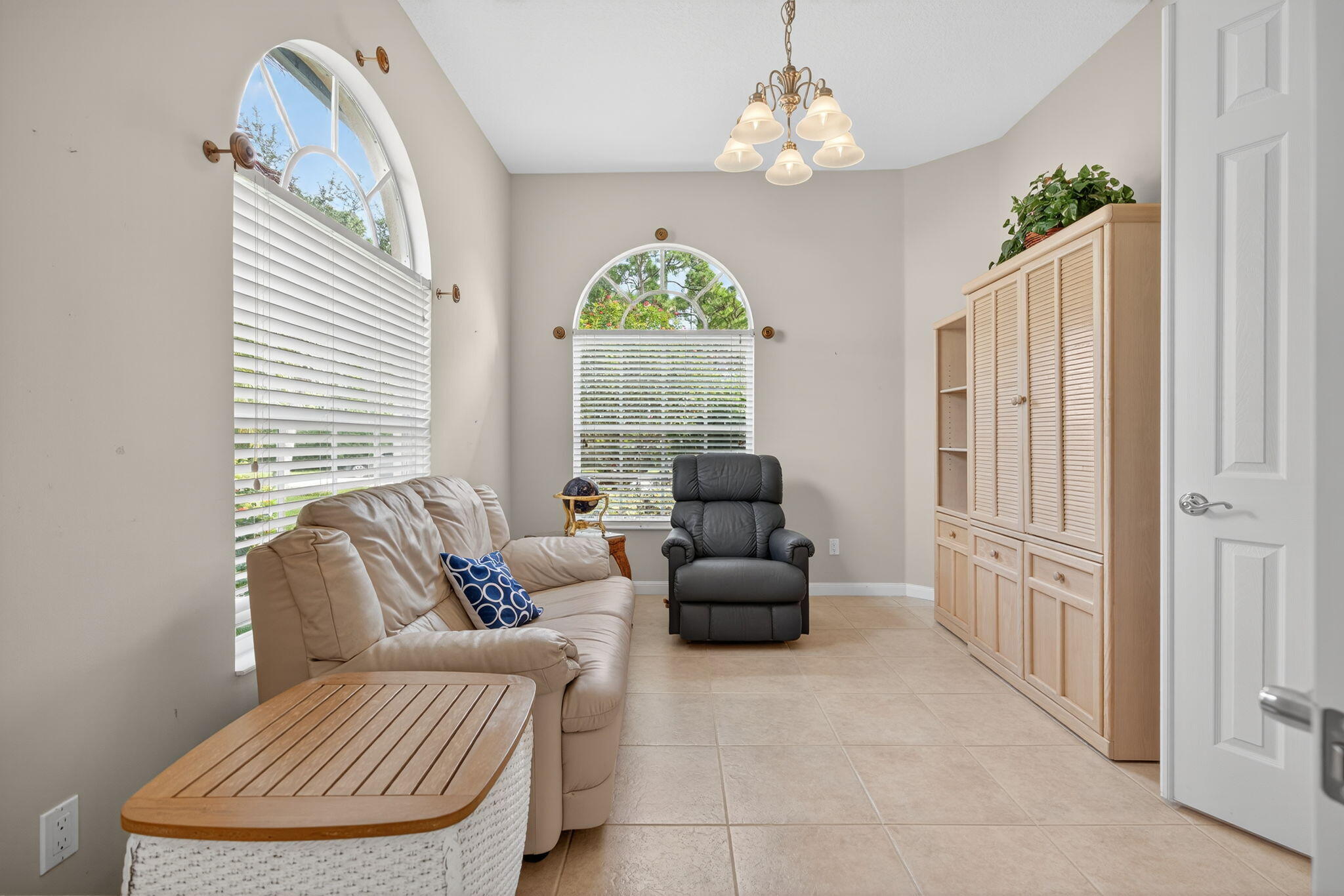 7880 SE Paurotis Lane