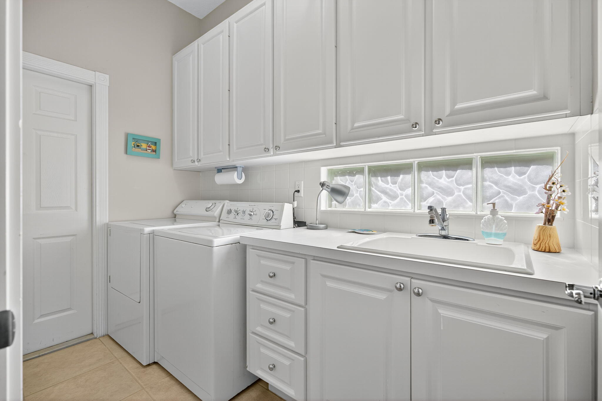 7880 SE Paurotis Lane