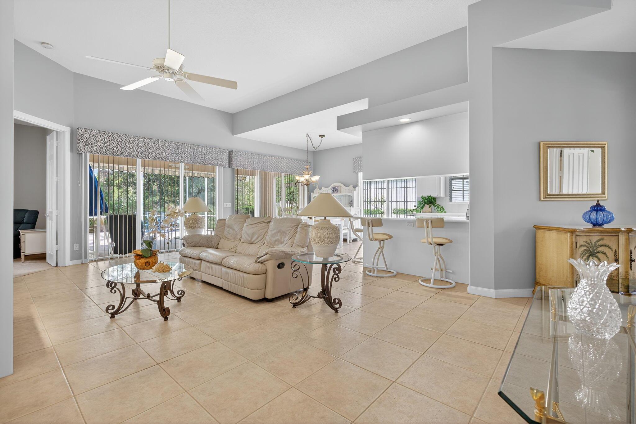 7880 SE Paurotis Lane