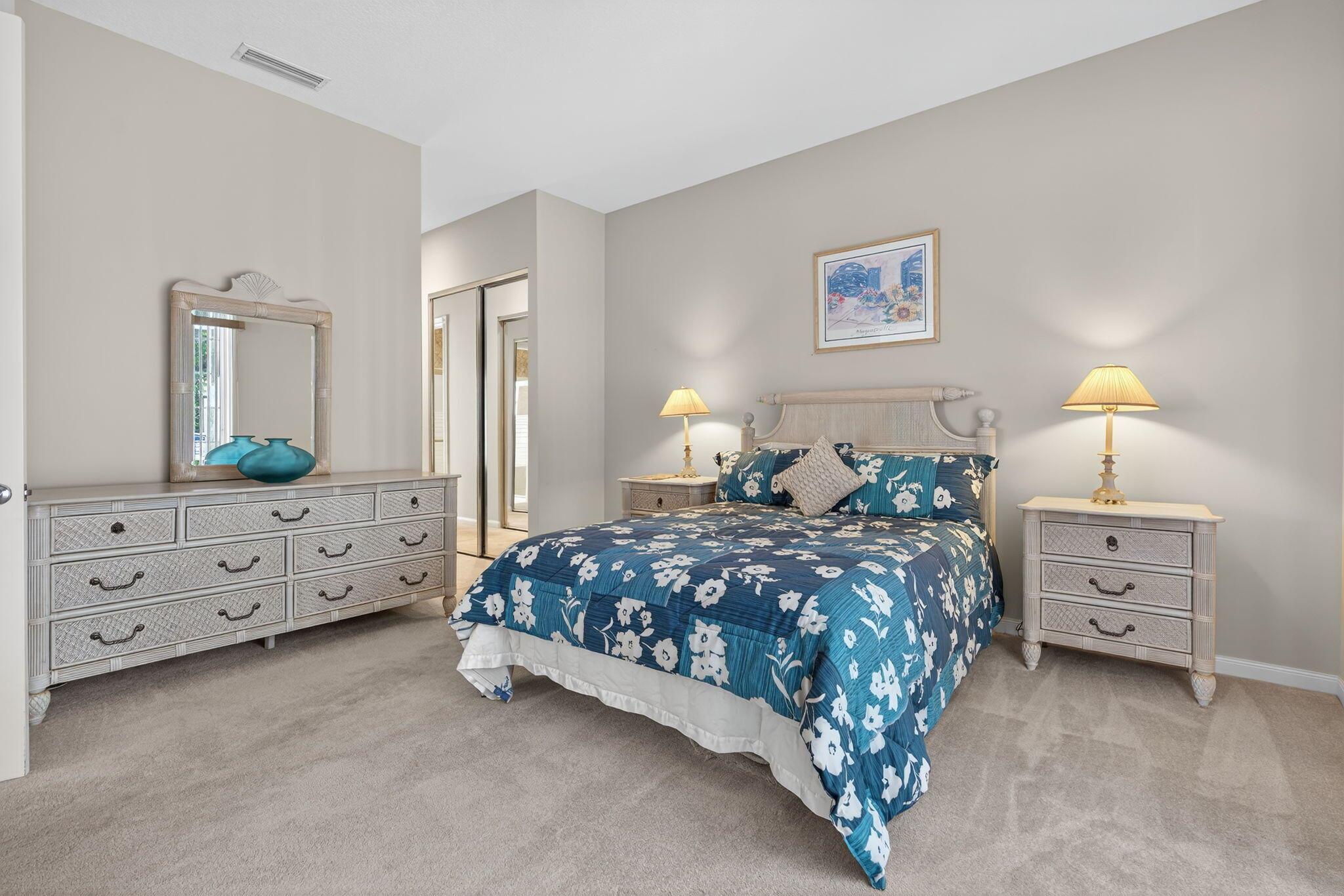 7880 SE Paurotis Lane