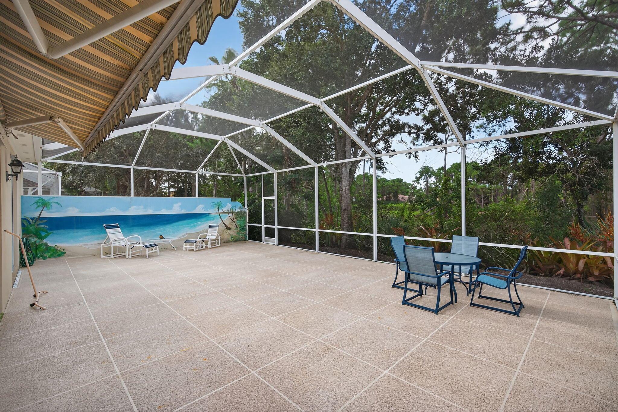 7880 SE Paurotis Lane