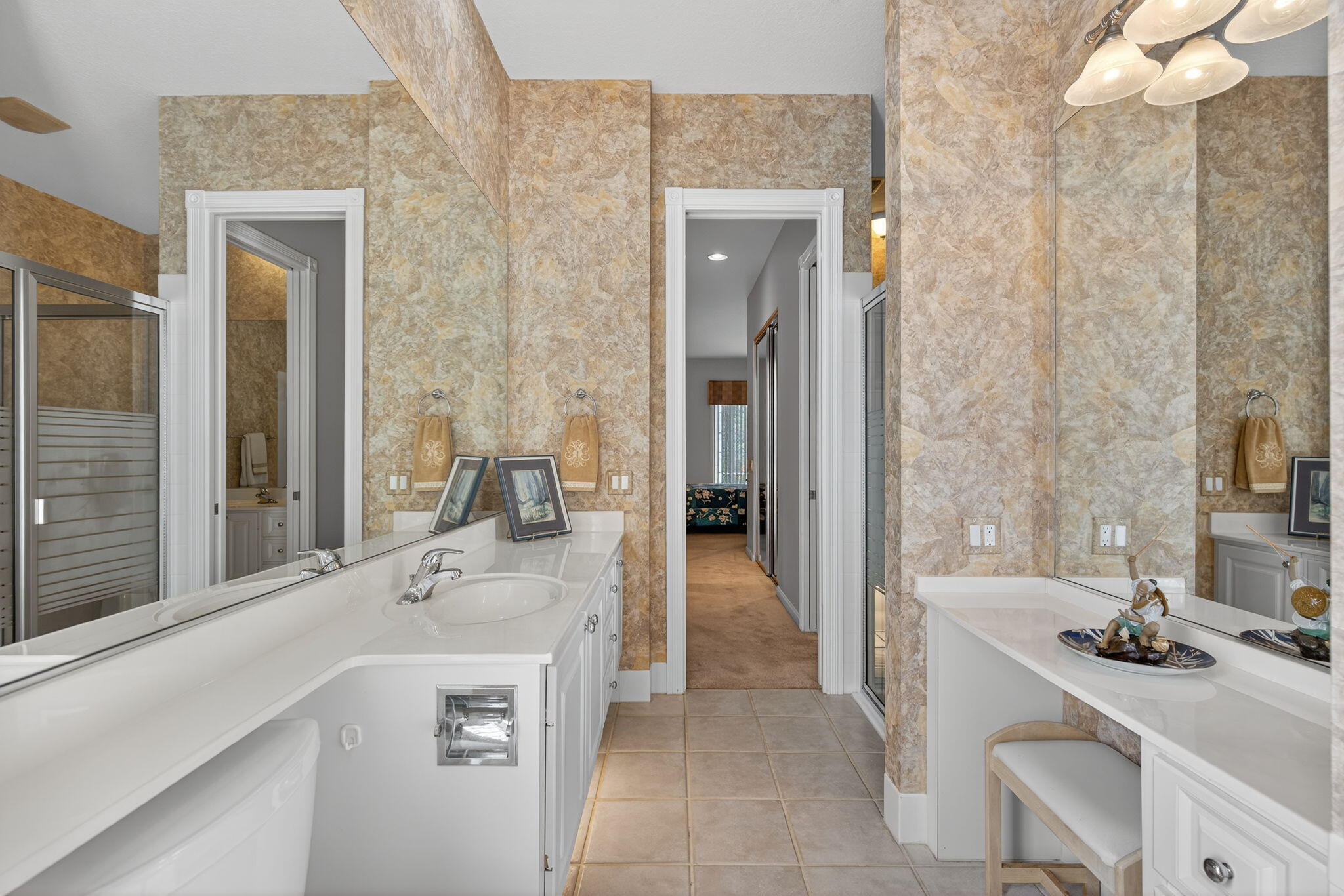 7880 SE Paurotis Lane