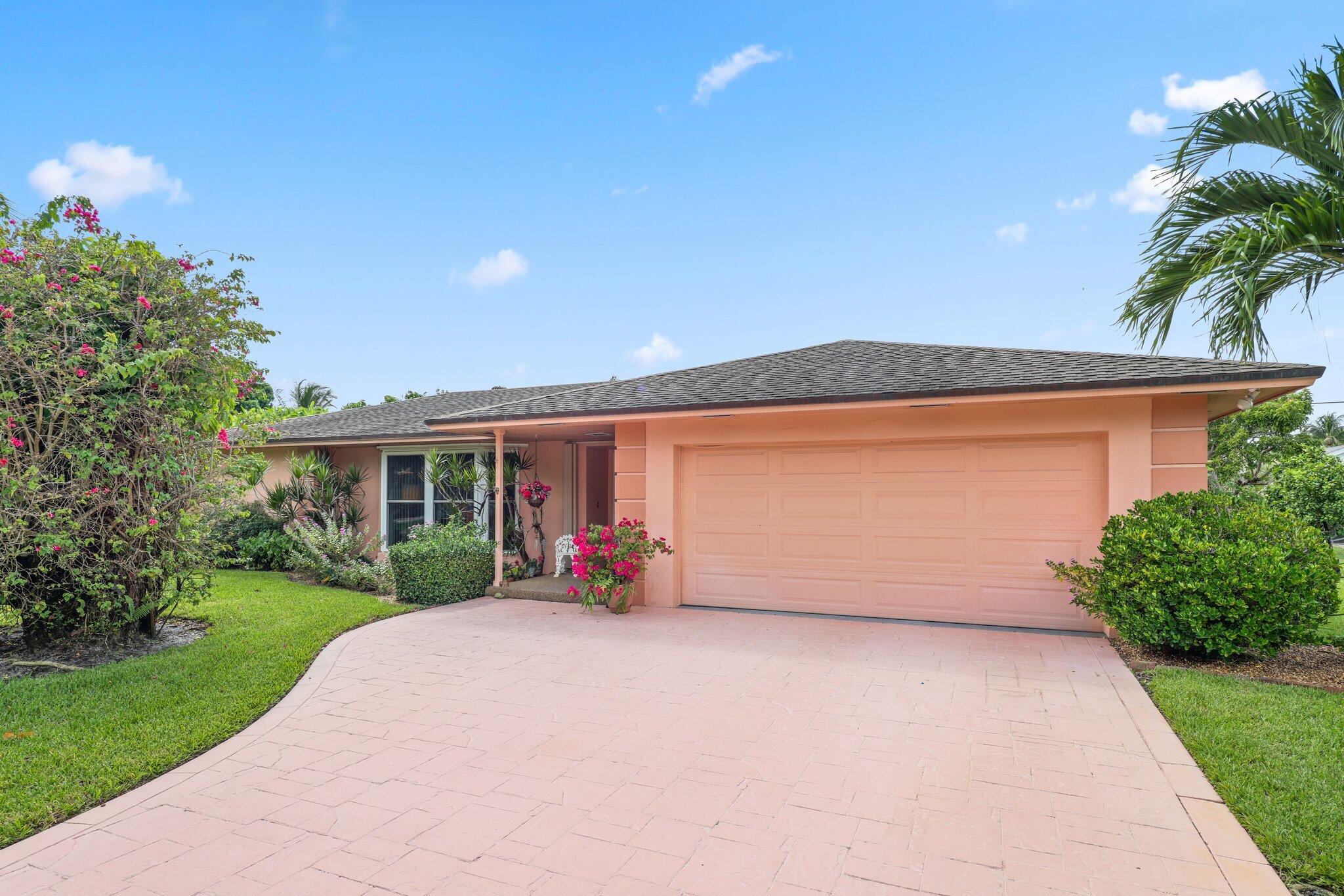 73 Fairview E