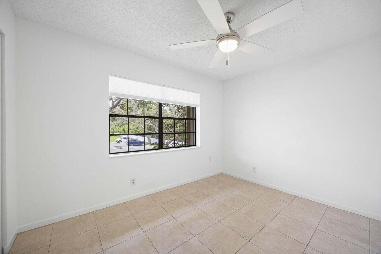 406 N Cypress Drive 2