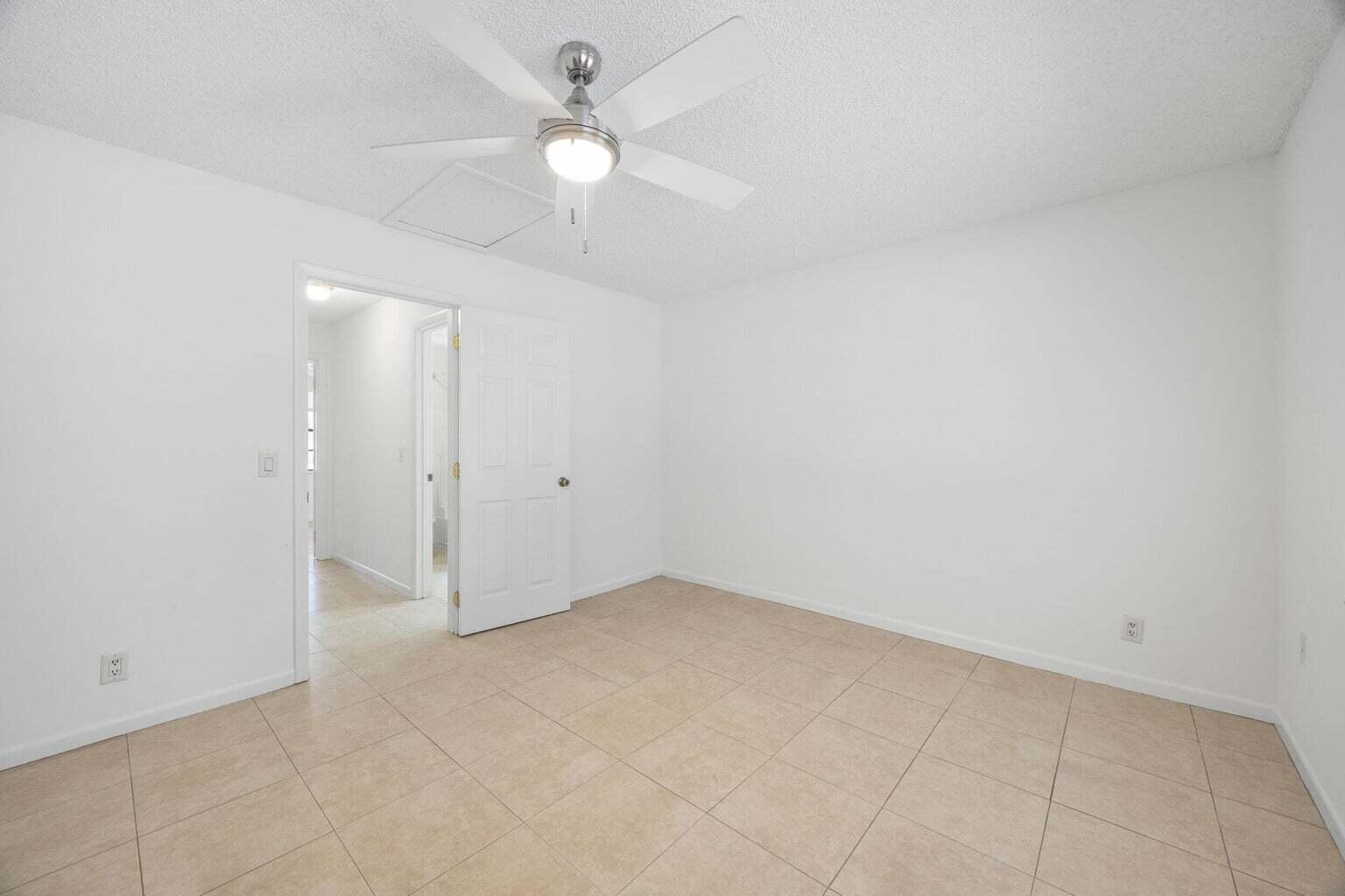 406 N Cypress Drive 2
