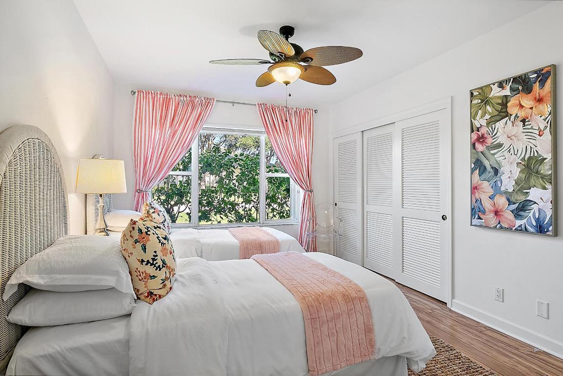 7998 SE Hempstead Circle