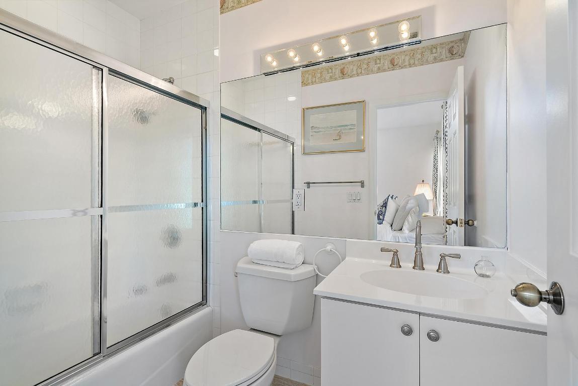 7998 SE Hempstead Circle