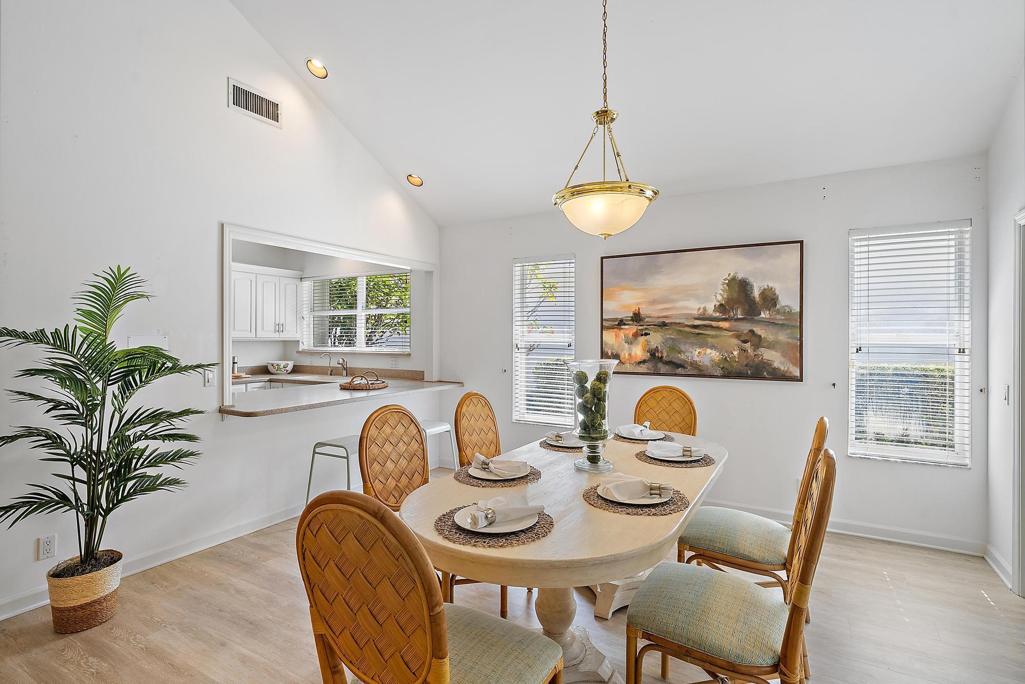 7998 SE Hempstead Circle