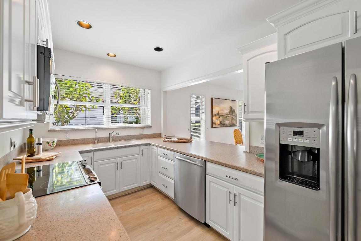 7998 SE Hempstead Circle