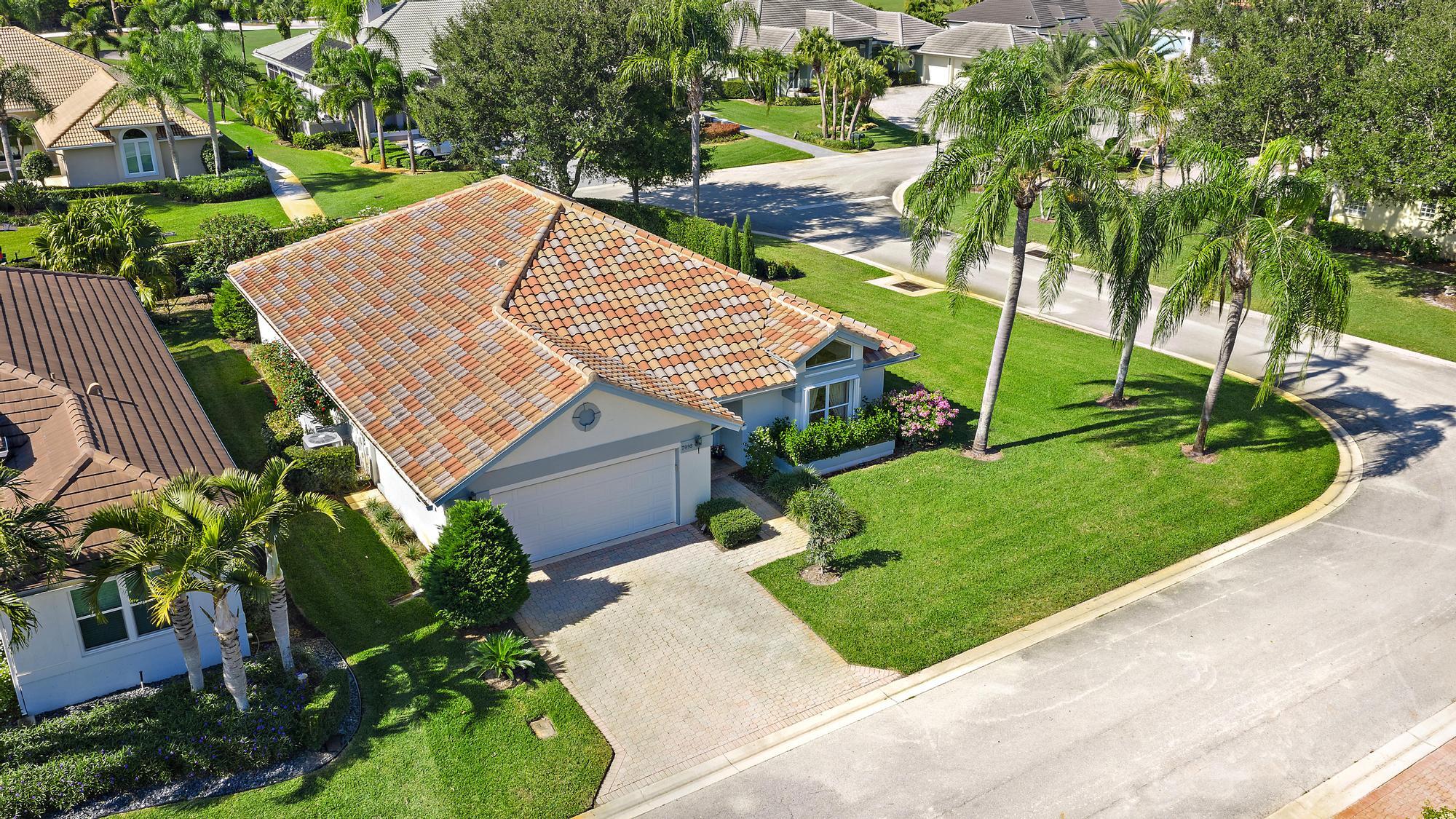 7998 SE Hempstead Circle