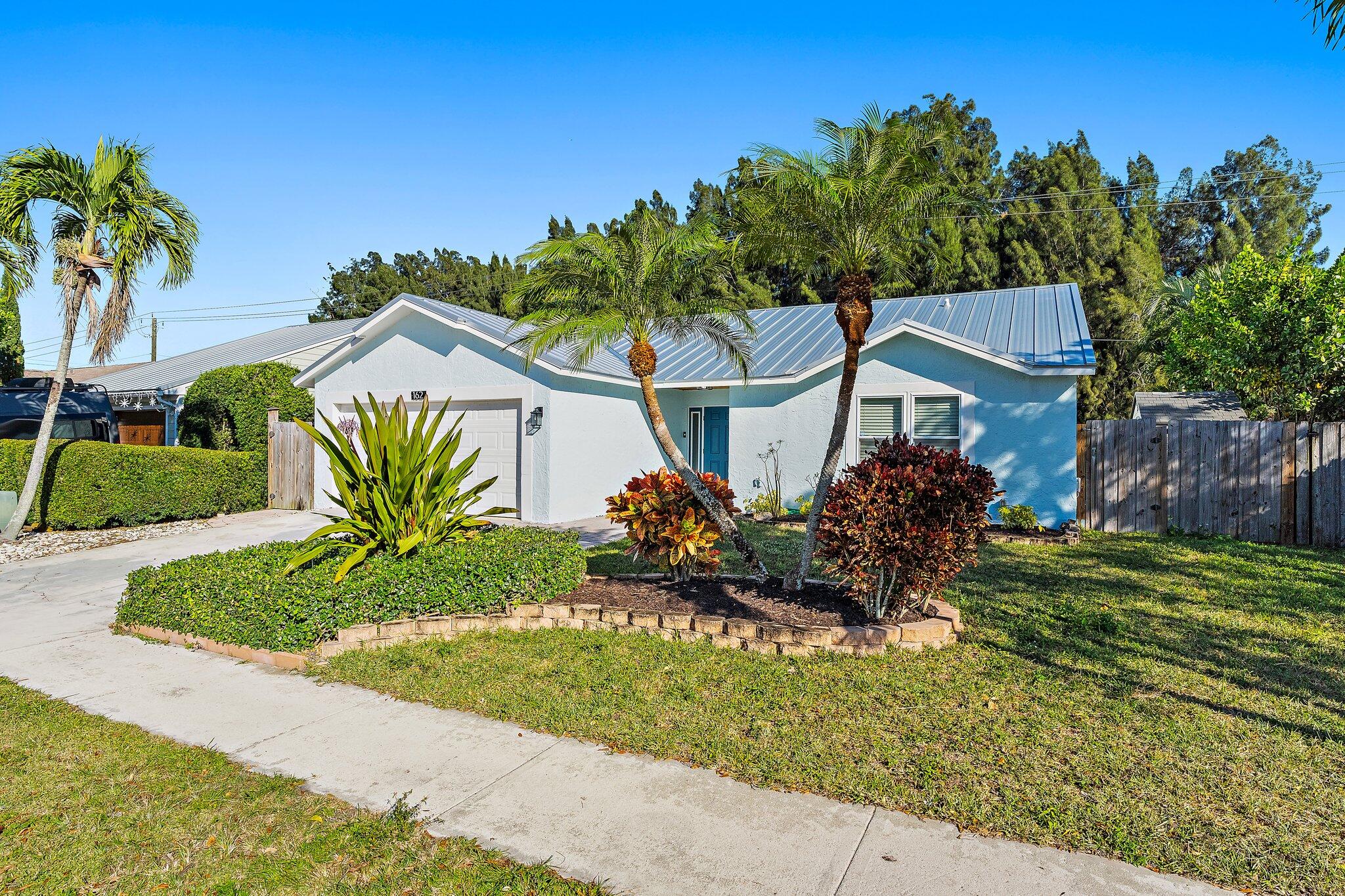162 Greentree Circle