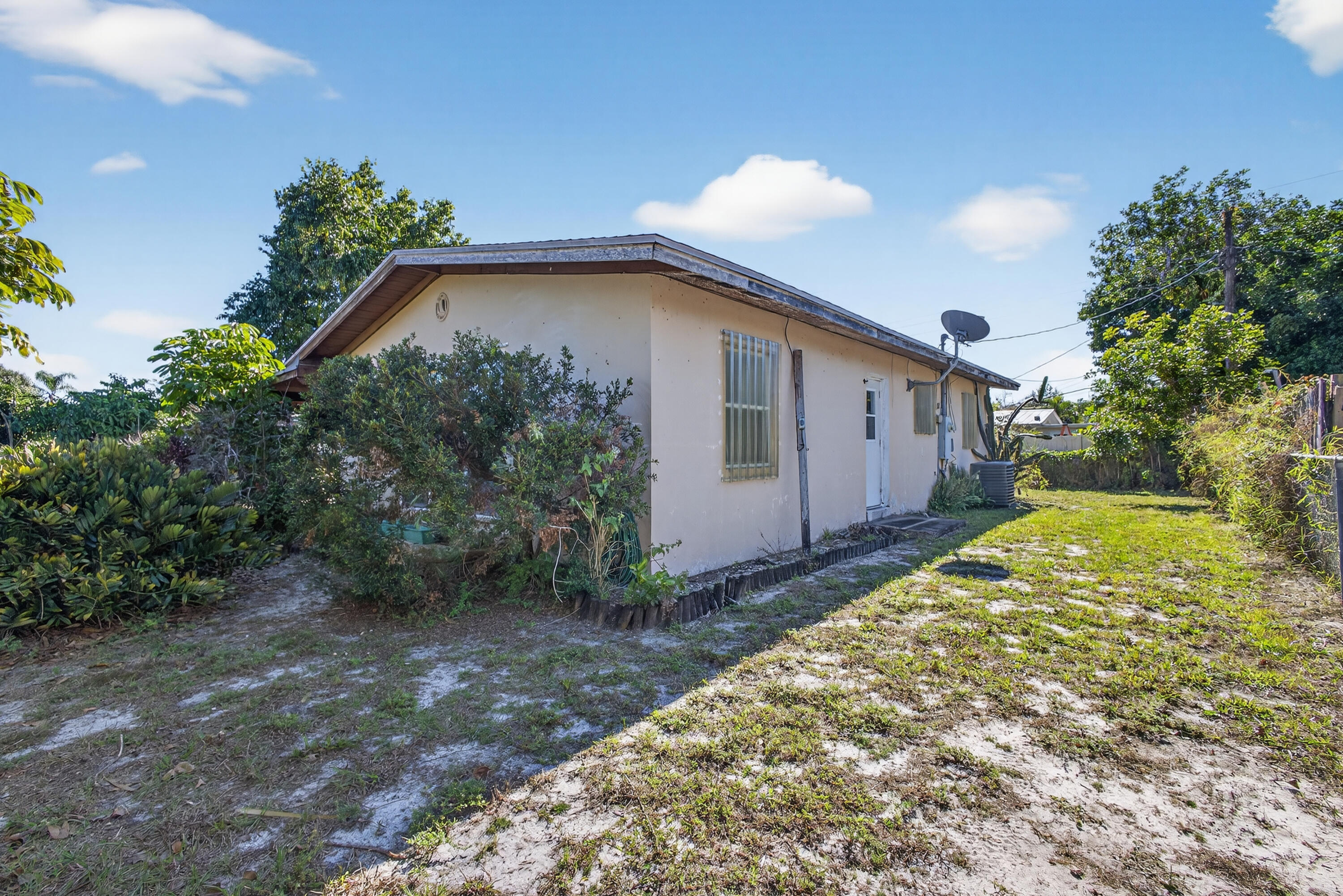 1212 Chickasaw Street