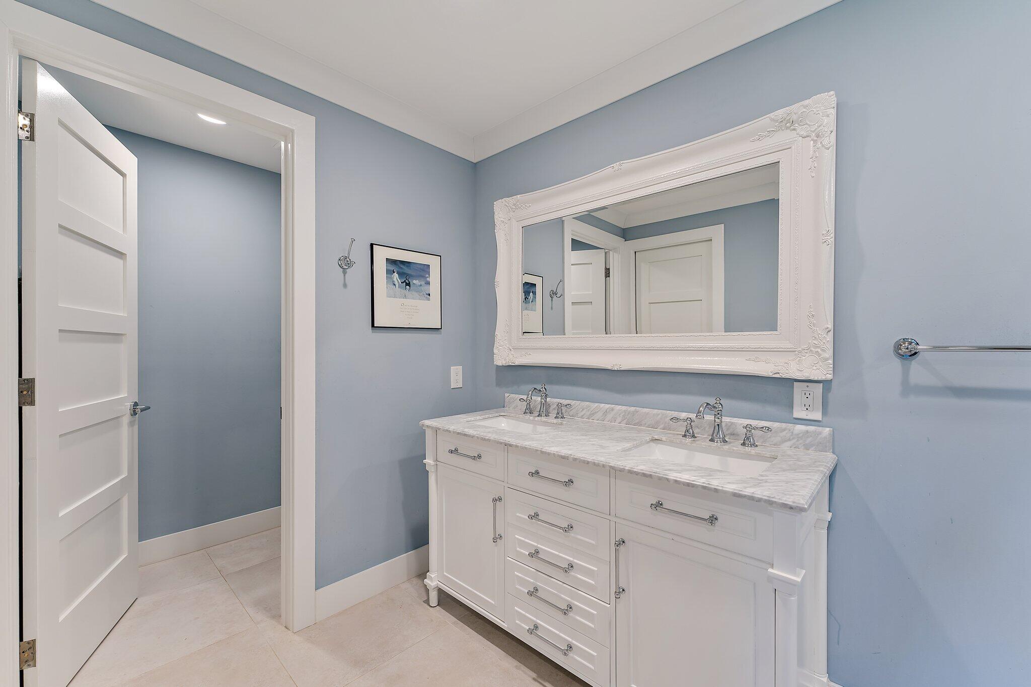 19101 SE Sea Turtle Court 202