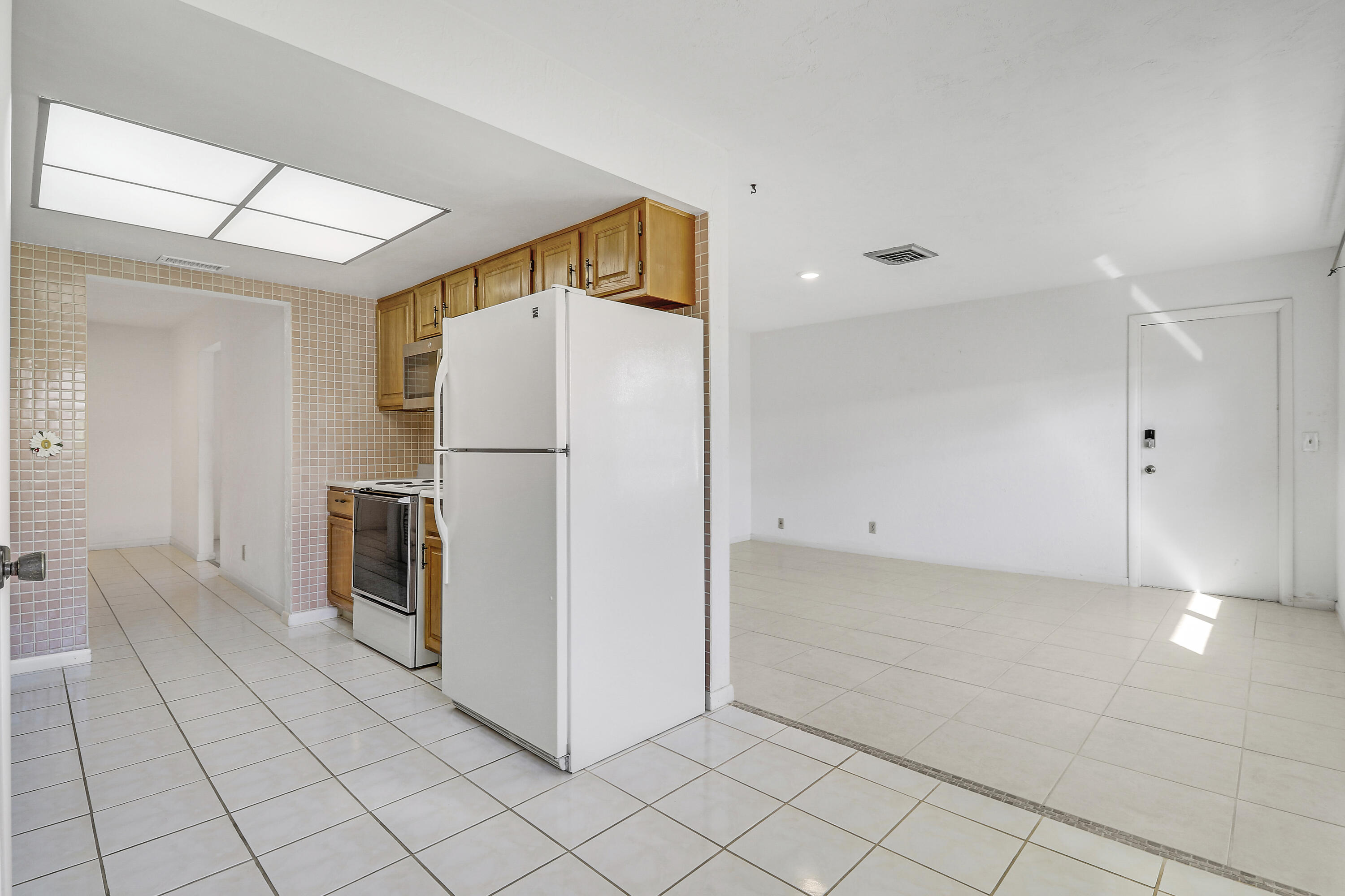1501 Lance Road
