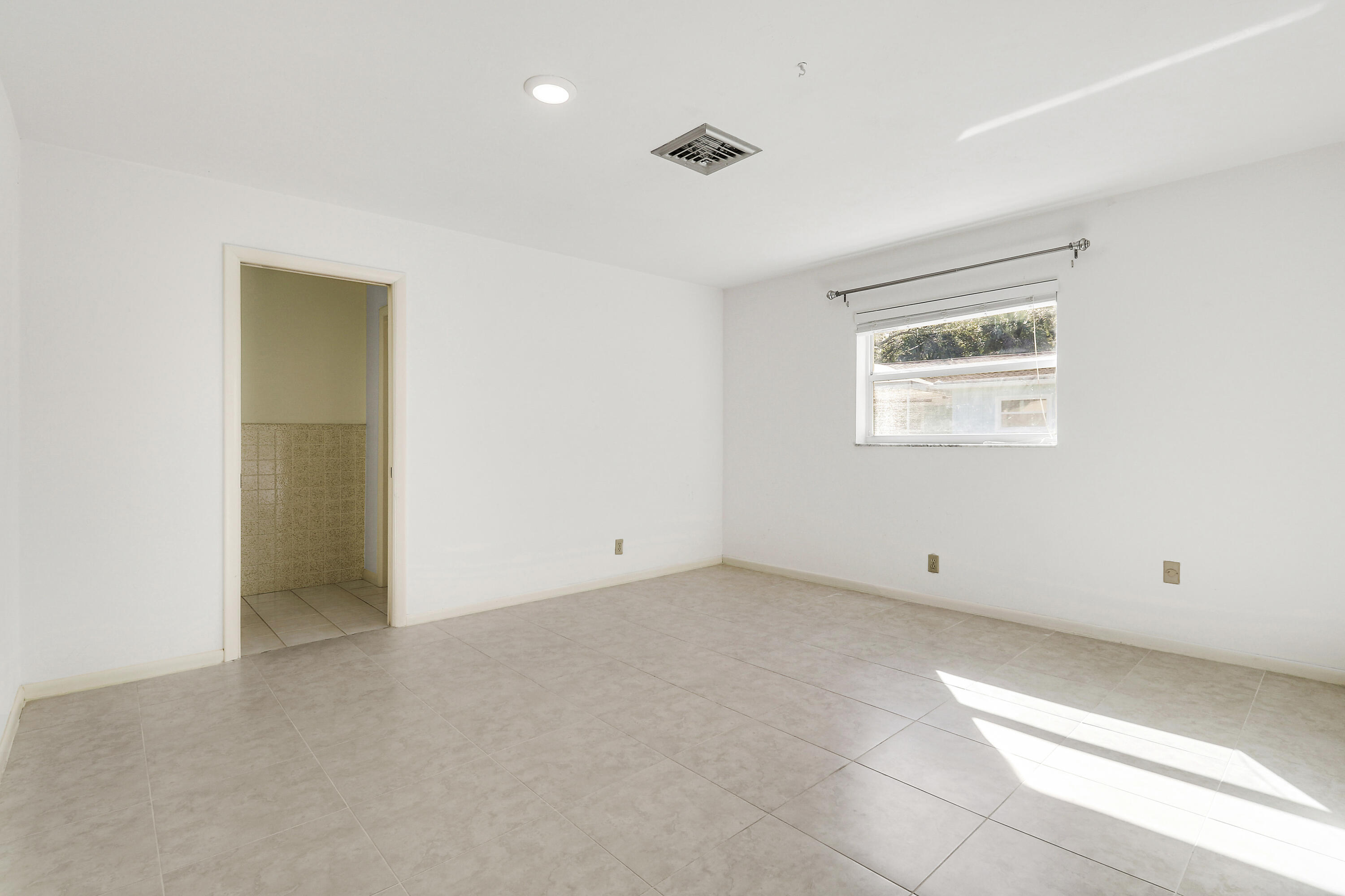 1501 Lance Road
