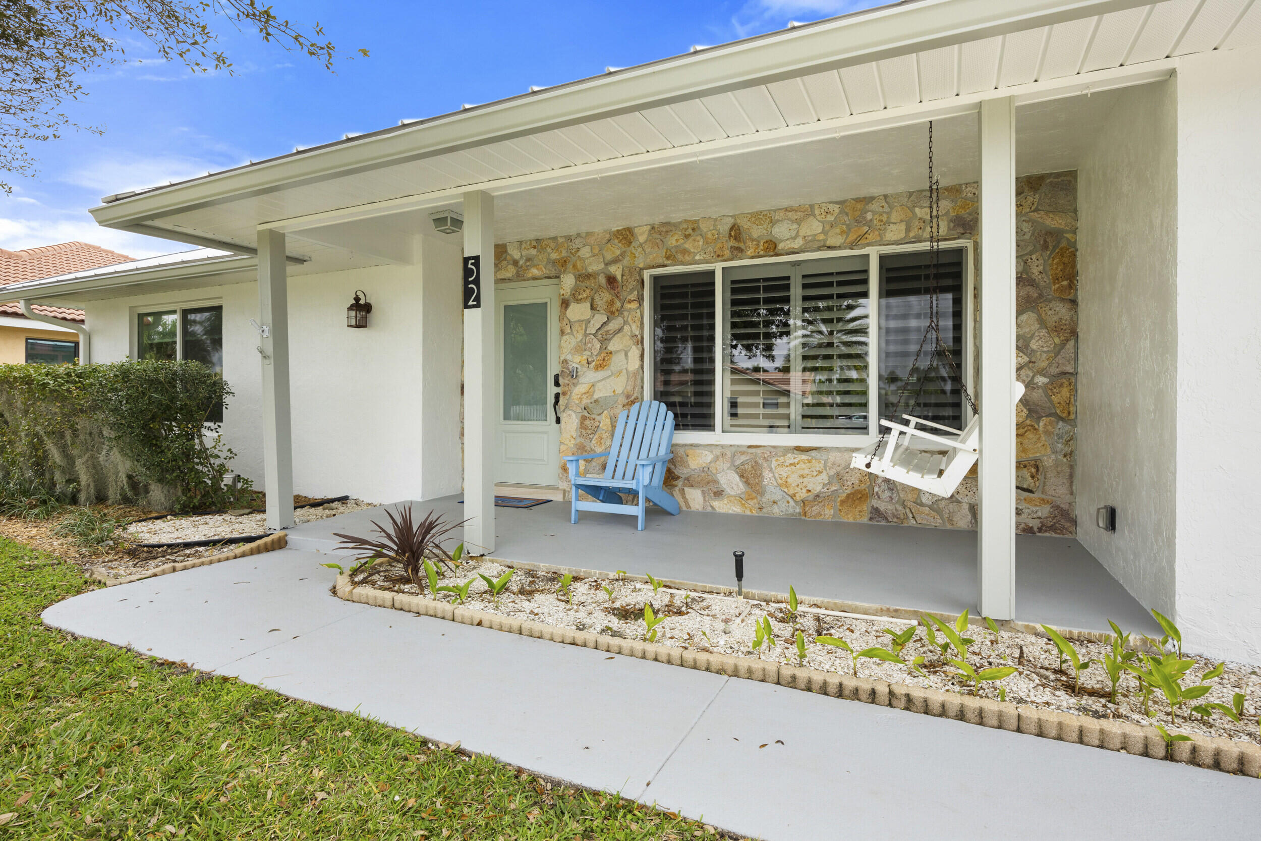 50 Pinehill Trail E