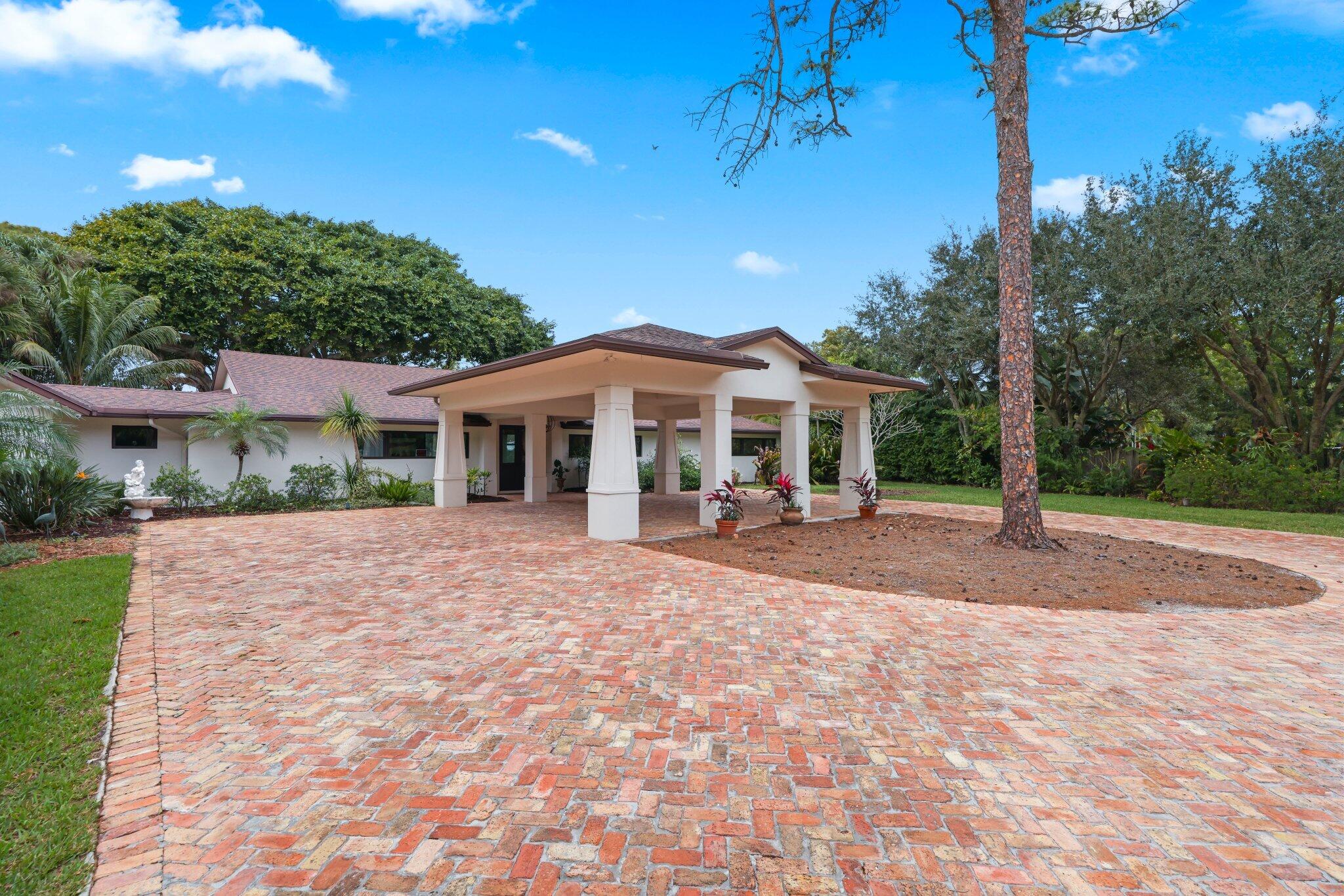 4579 Square Lake Drive