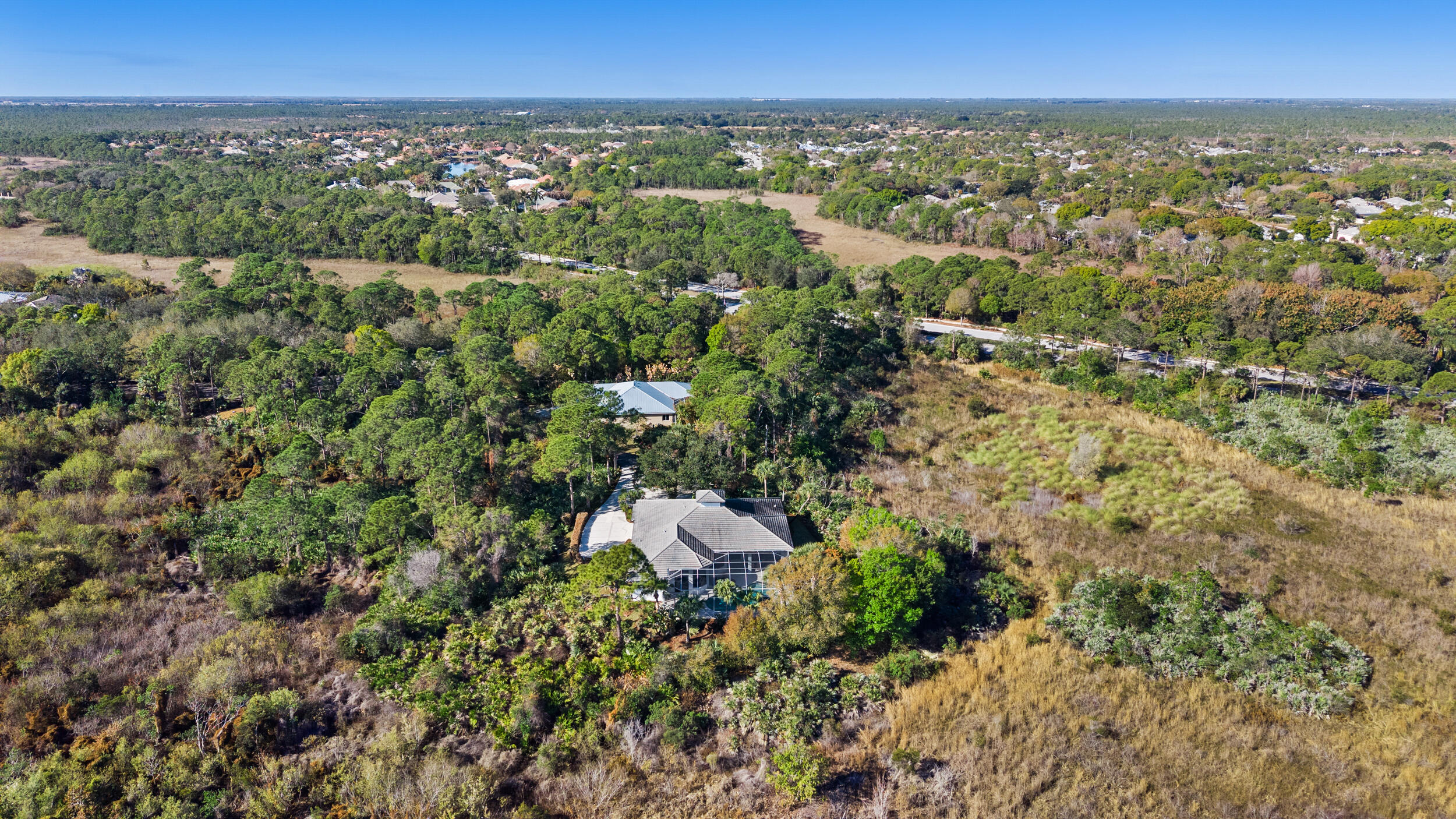 5465 SE Forest Glade Trail