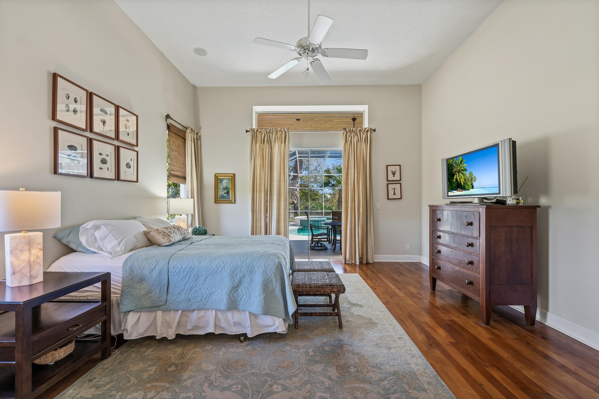 5465 SE Forest Glade Trail