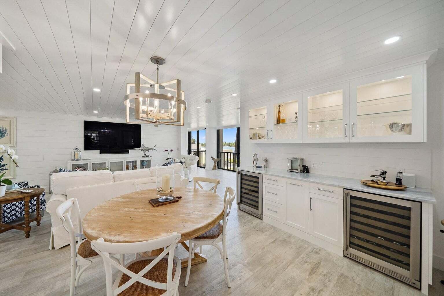 19800 S Sandpointe Bay Drive 210
